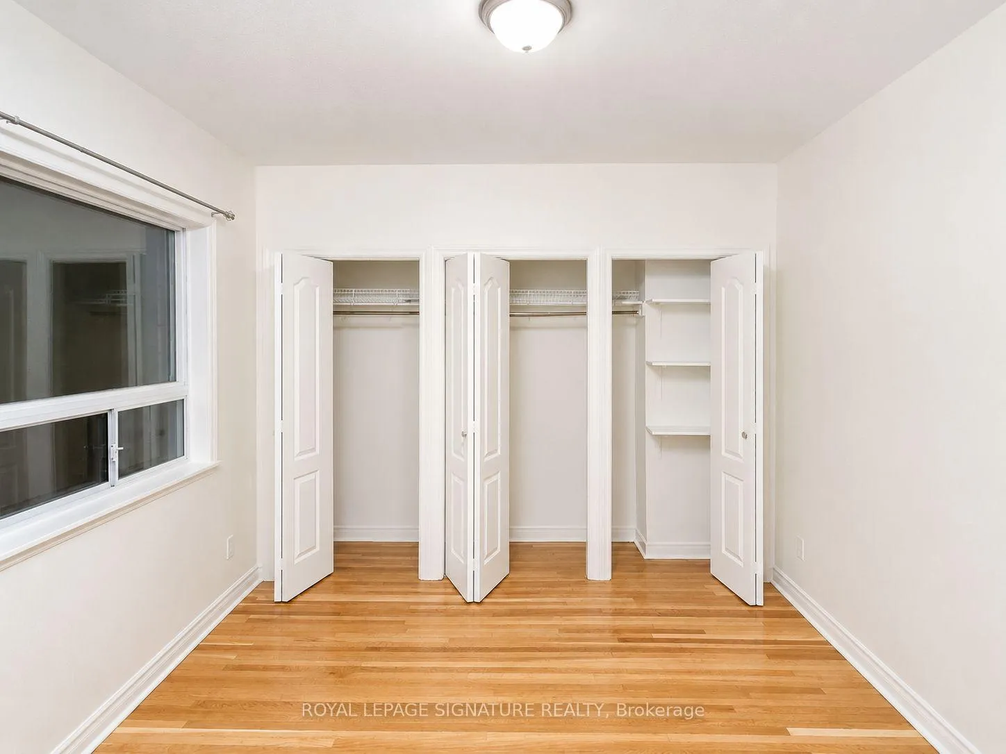 Photo 6 of Unit Upper, 396 Crawford Street, Toronto, Trinity-Bellwoods — HOMEH