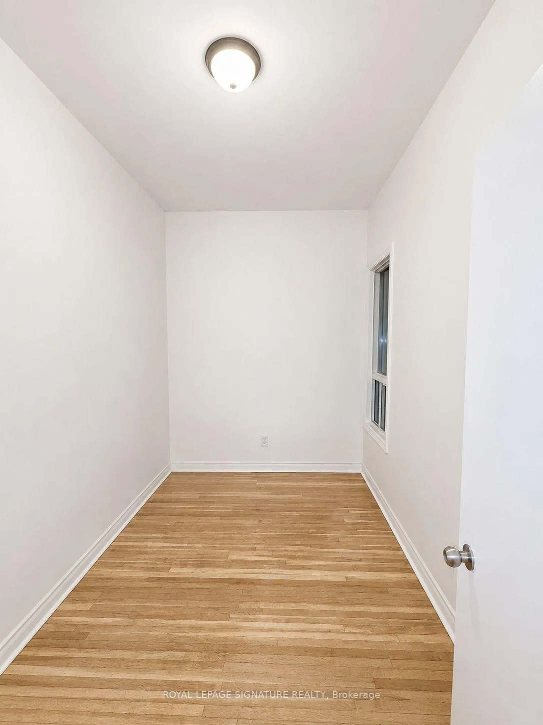 Photo 10 of Unit Upper, 396 Crawford Street, Toronto, Trinity-Bellwoods — HOMEH