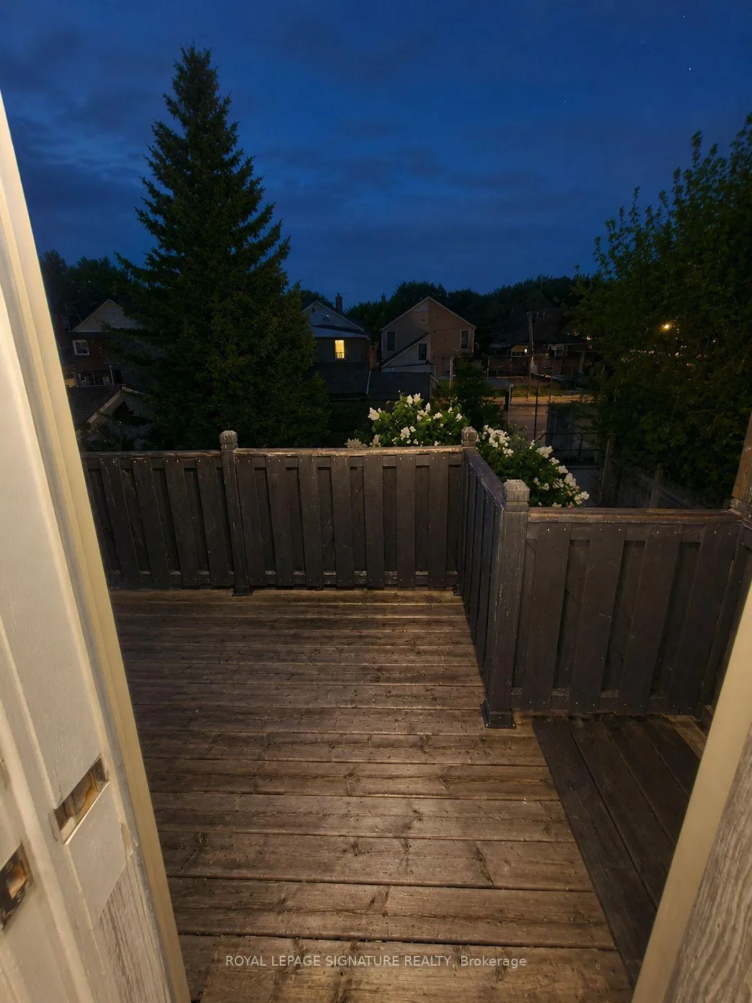 Photo 14 of Unit Upper, 396 Crawford Street, Toronto, Trinity-Bellwoods — HOMEH