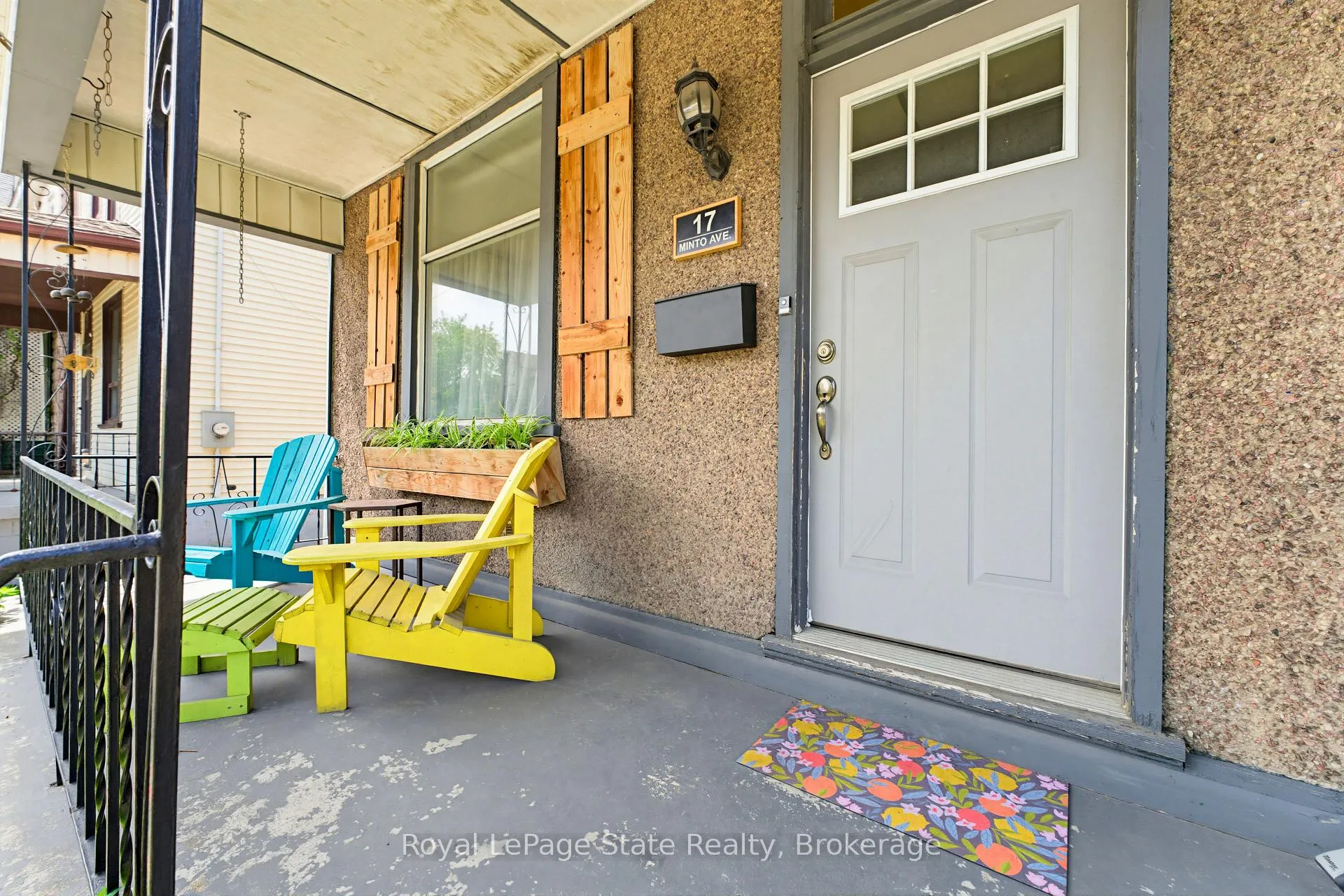 Photo 5 of 17 Minto Avenue, Hamilton, Gibson — HOMEH