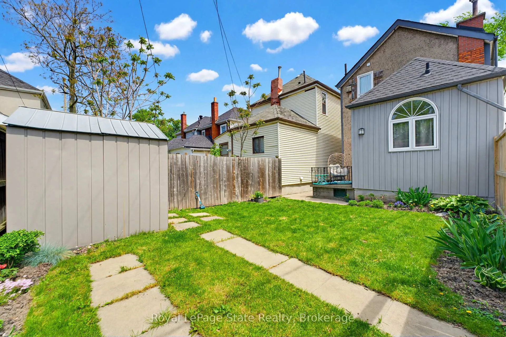 Photo 9 of 17 Minto Avenue, Hamilton, Gibson — HOMEH