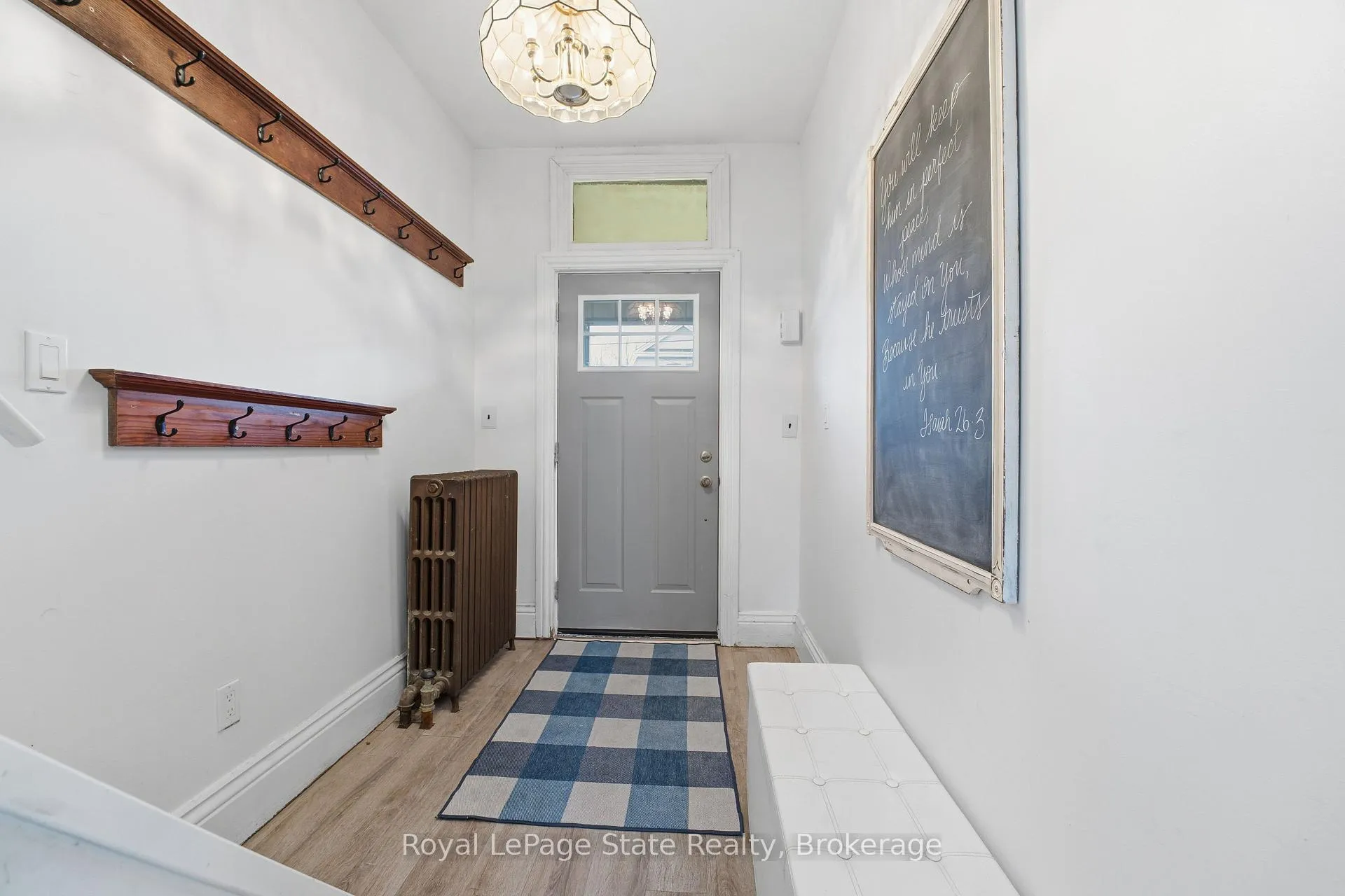 Photo 16 of 17 Minto Avenue, Hamilton, Gibson — HOMEH