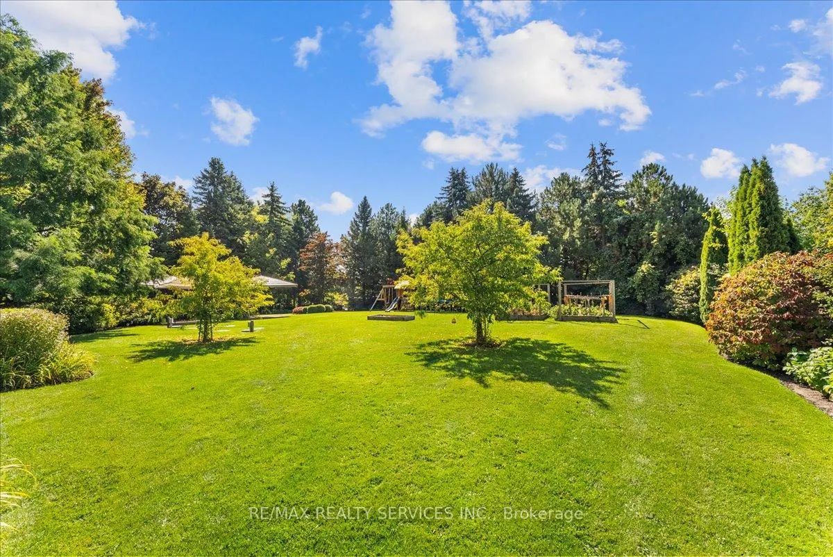 Photo 47 of 574 Conservation Drive, Brampton, Snelgrove — HOMEH