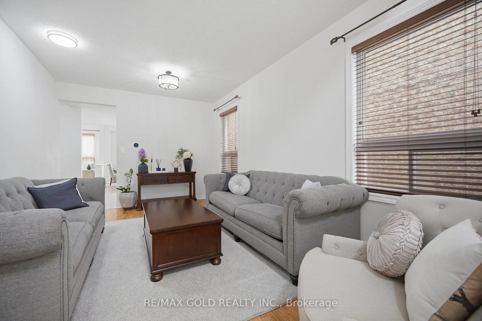Photo 10 of 52 Watsonbrook Drive, Brampton, Sandringham-Wellington — HOMEH
