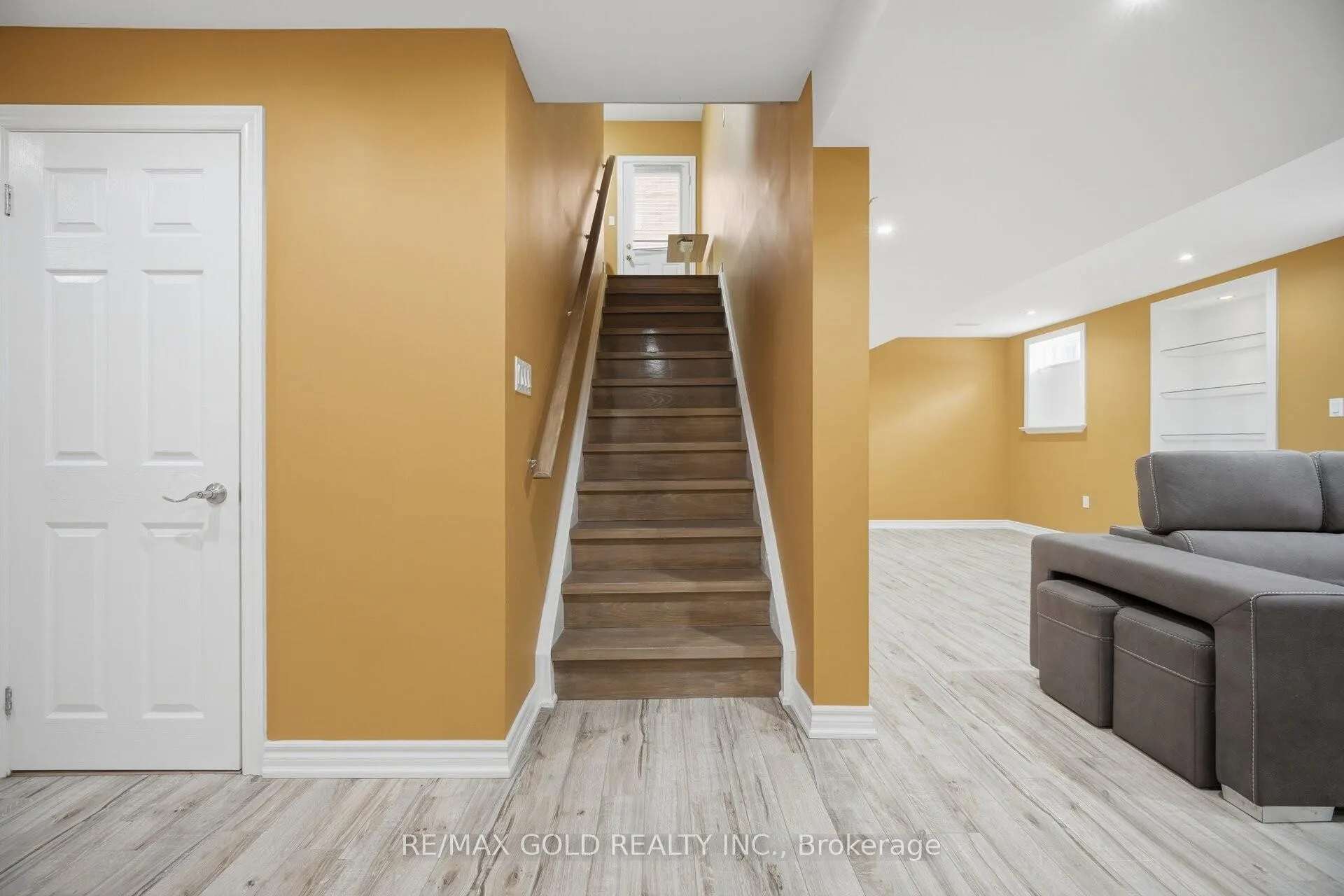 Photo 19 of 52 Watsonbrook Drive, Brampton, Sandringham-Wellington — HOMEH