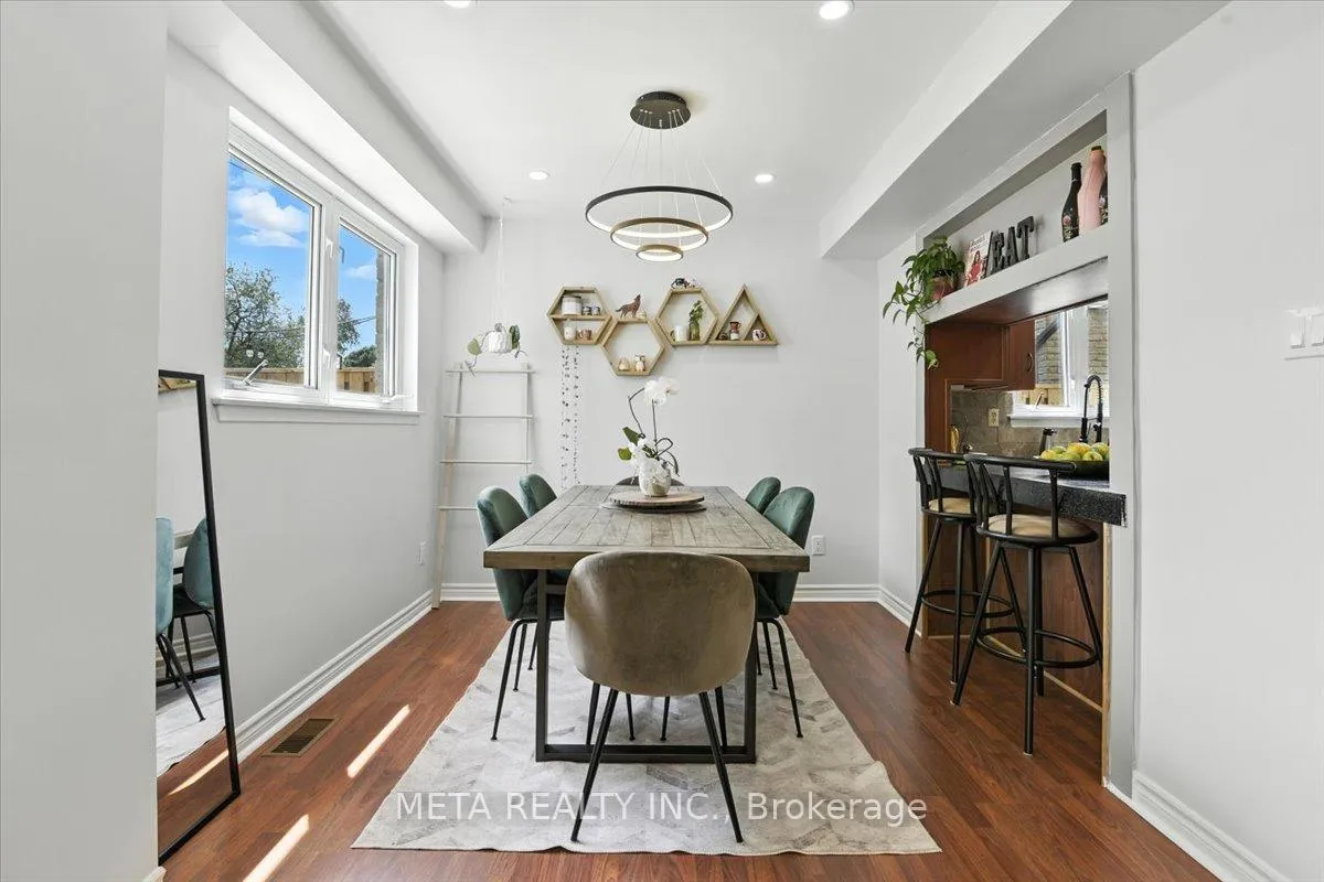 Photo 9 of 1567 Jaywin Circle, Pickering, Village East — HOMEH