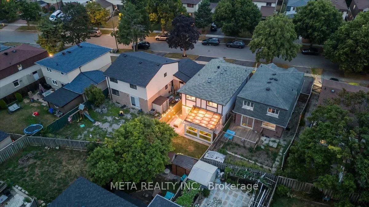 Photo 44 of 1567 Jaywin Circle, Pickering, Village East — HOMEH