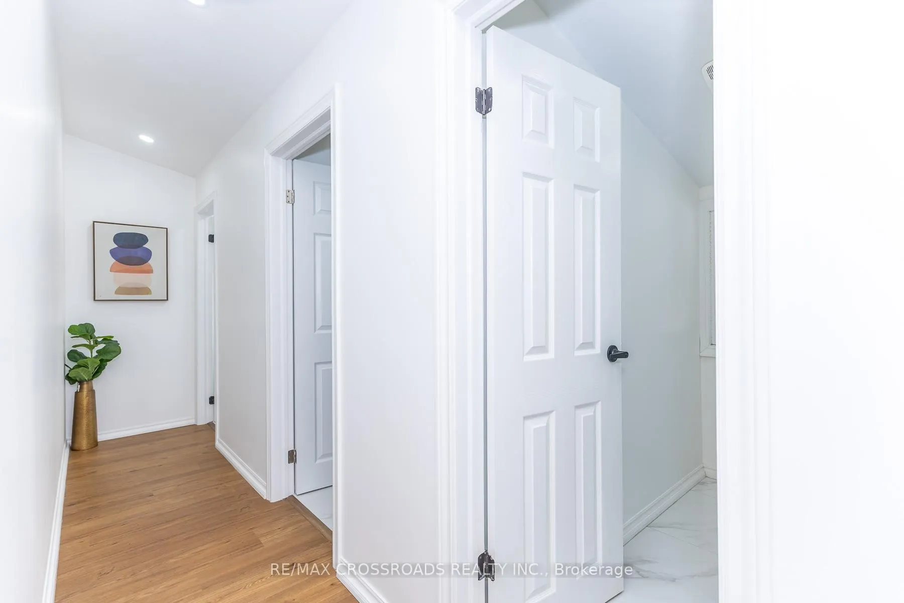 Photo 22 of 47 Munson Crescent, Scarborough, Bendale — HOMEH