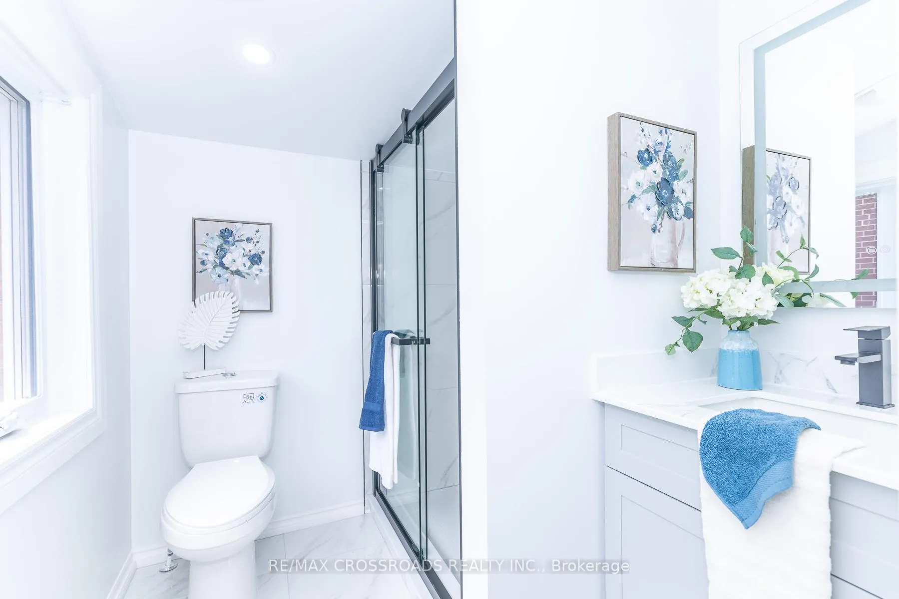 Photo 25 of 47 Munson Crescent, Scarborough, Bendale — HOMEH