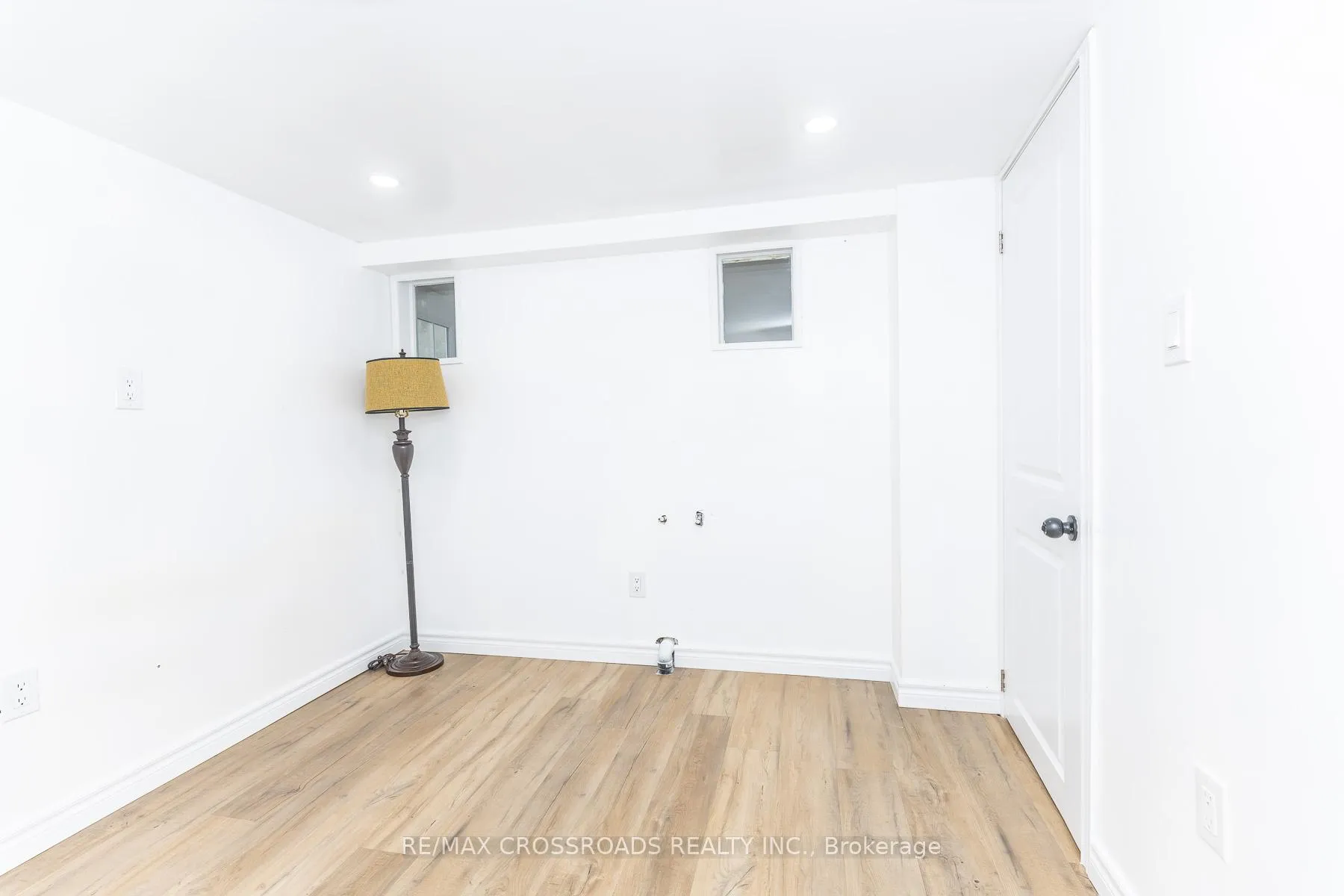 Photo 43 of 47 Munson Crescent, Scarborough, Bendale — HOMEH