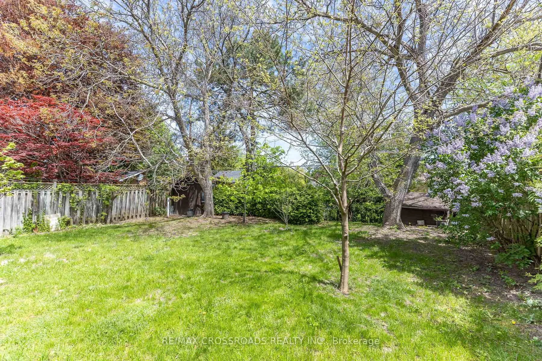 Photo 49 of 47 Munson Crescent, Scarborough, Bendale — HOMEH