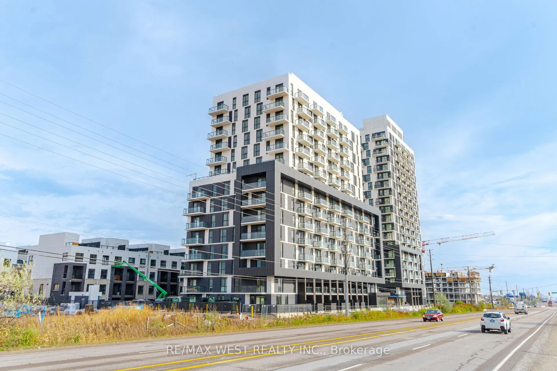 Photo 1 of Unit 708, 345 Wheat Boom Drive, Oakville, Joshua Meadows — HOMEH