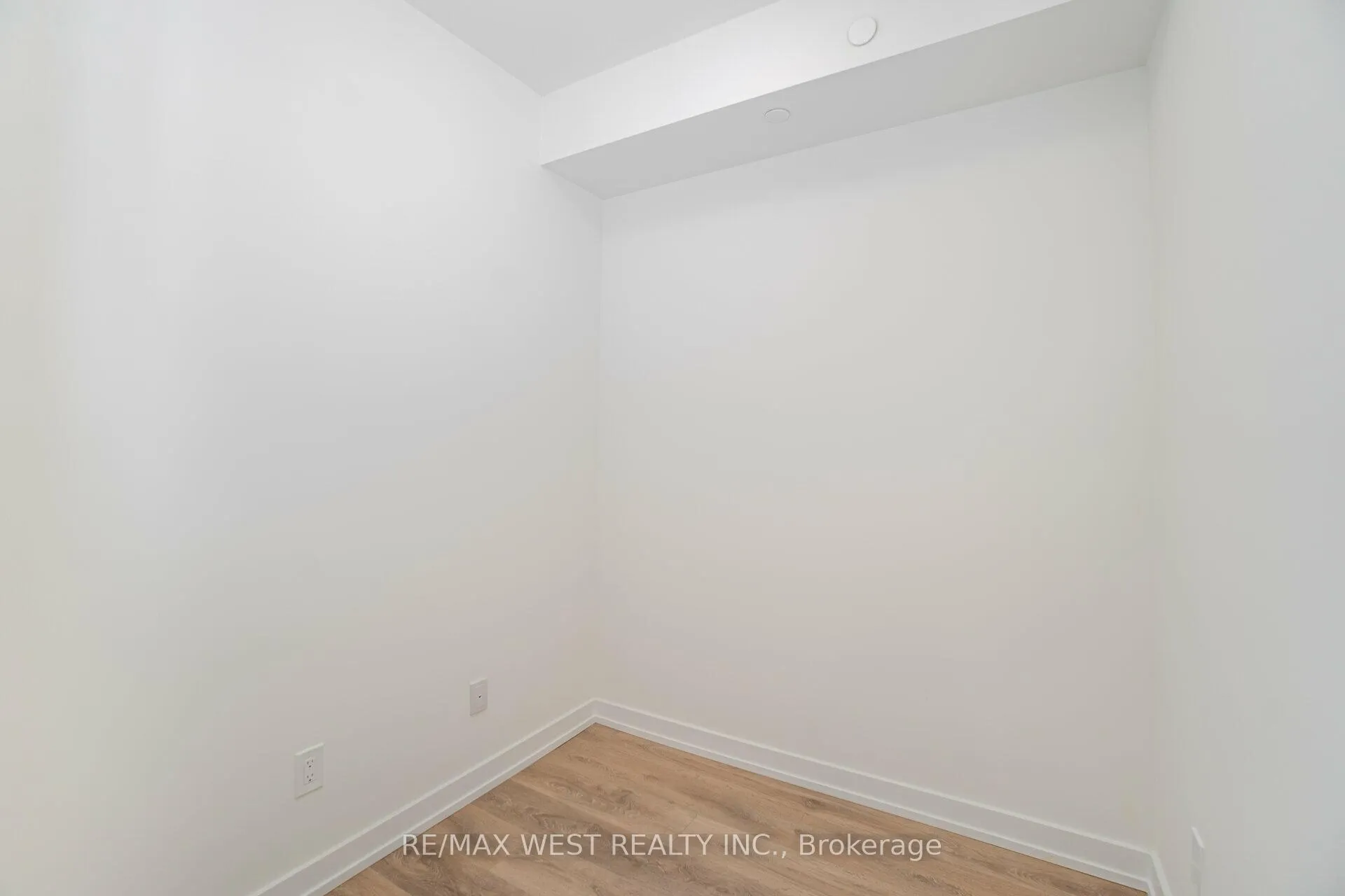 Photo 20 of Unit 708, 345 Wheat Boom Drive, Oakville, Joshua Meadows — HOMEH