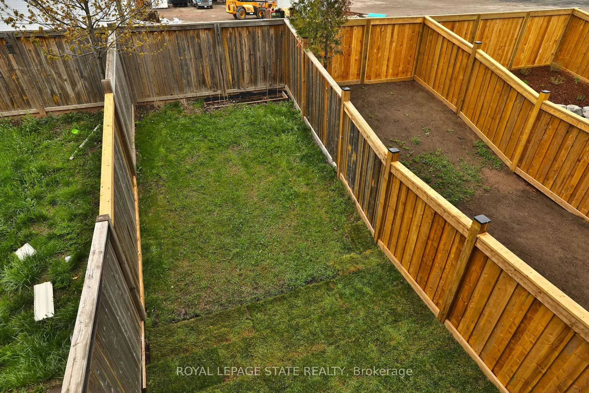 Photo 16 of 45 Edenrock Drive, Hamilton, Stoney Creek — HOMEH