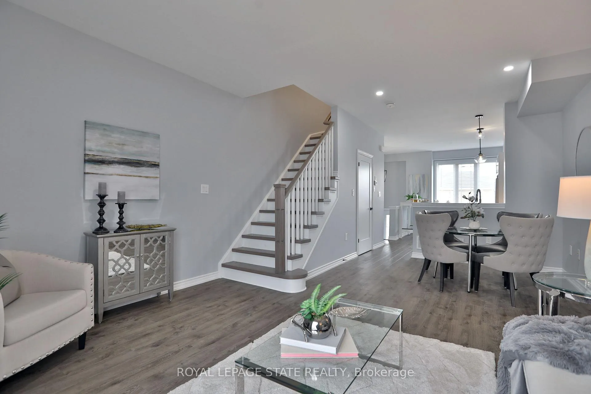 Photo 18 of 45 Edenrock Drive, Hamilton, Stoney Creek — HOMEH