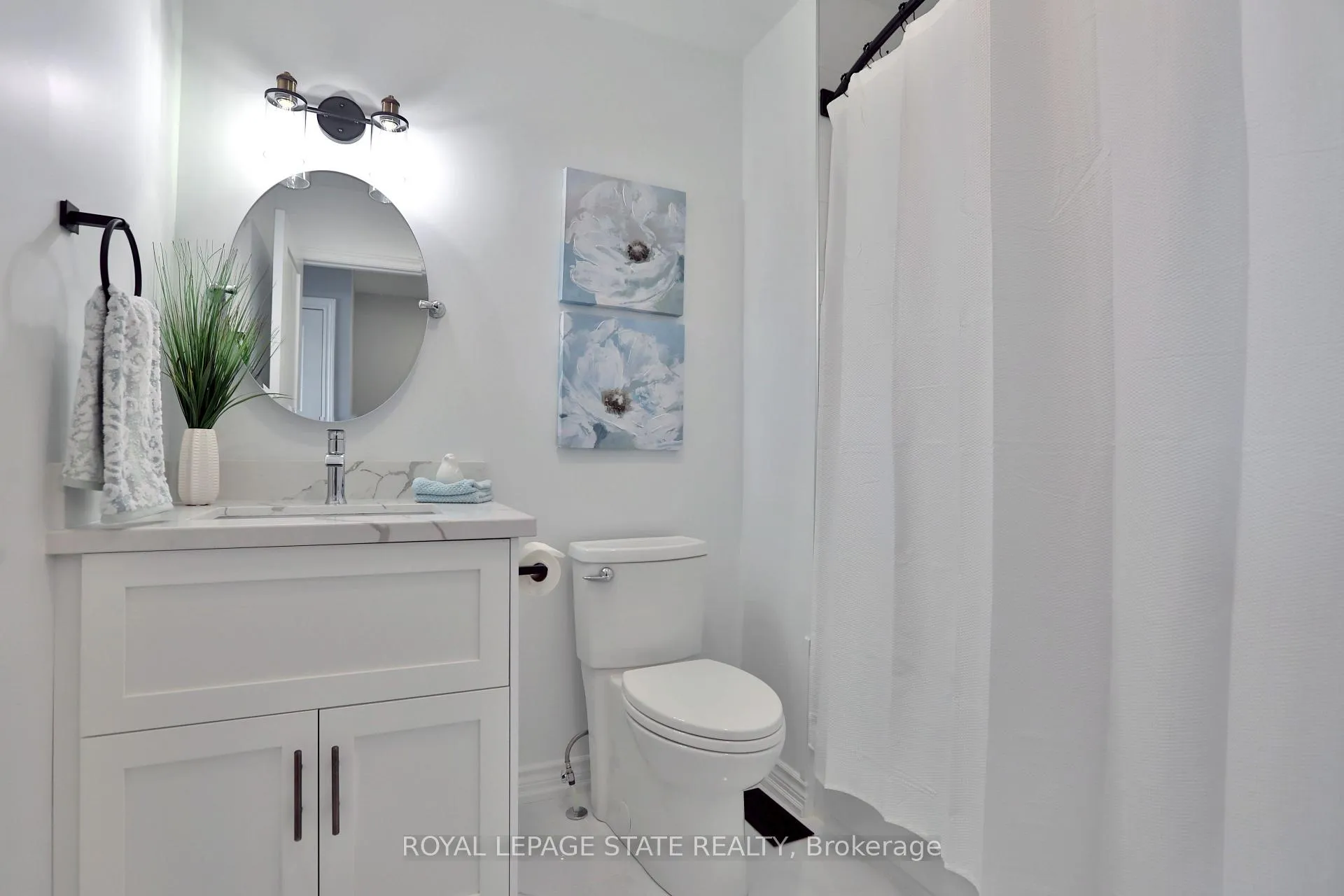 Photo 22 of 45 Edenrock Drive, Hamilton, Stoney Creek — HOMEH