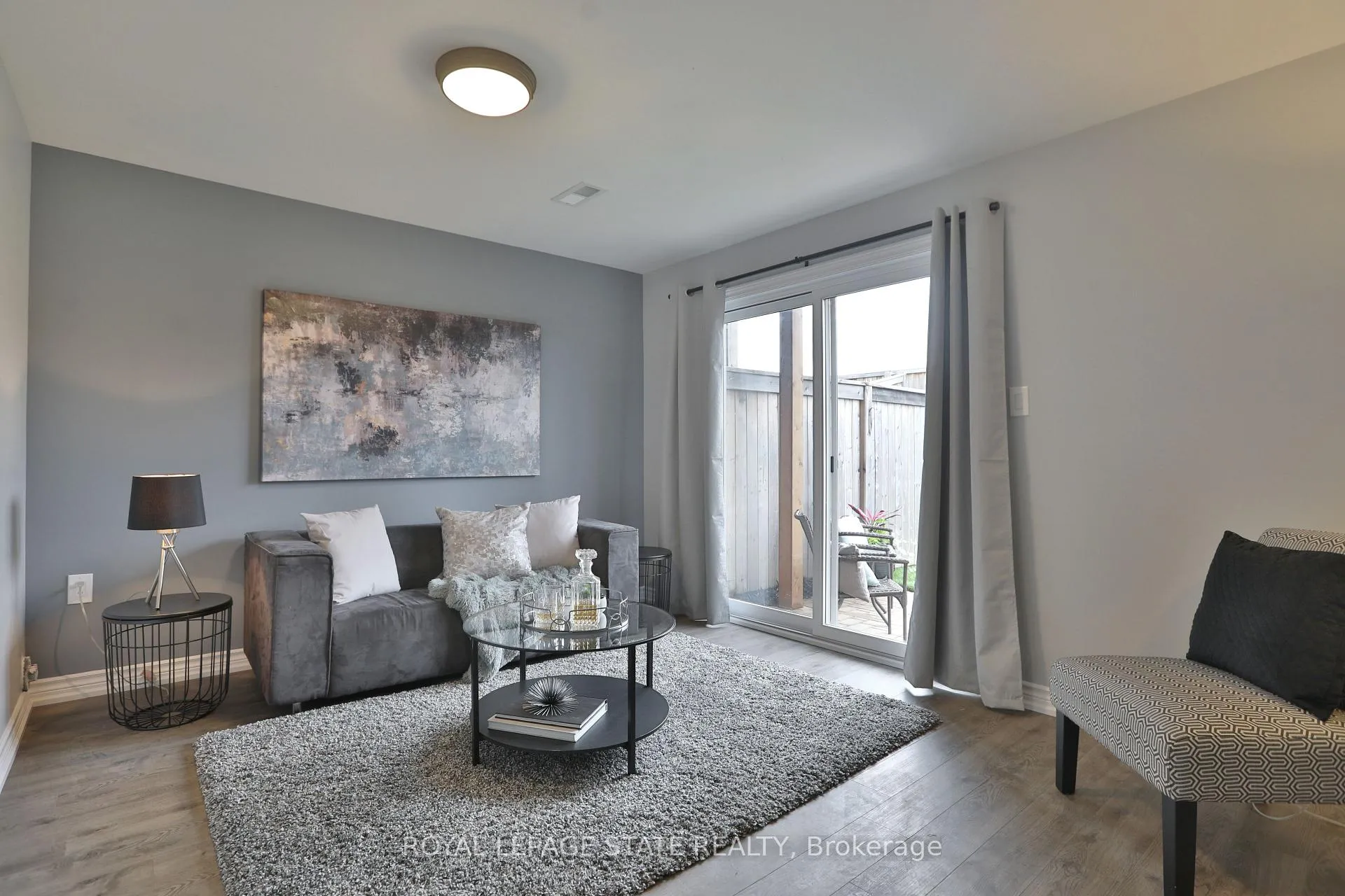 Photo 24 of 45 Edenrock Drive, Hamilton, Stoney Creek — HOMEH