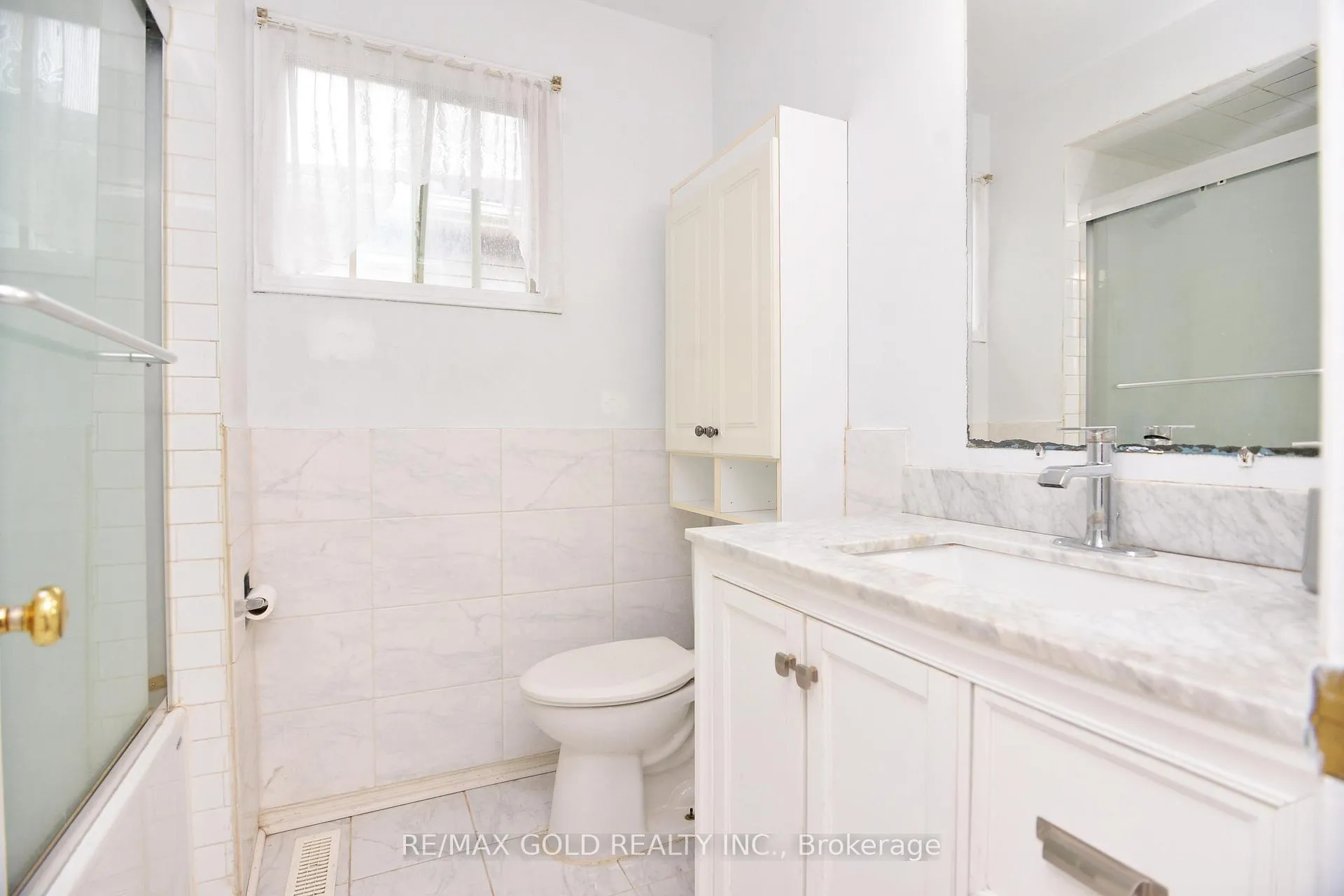Photo 28 of 9 Ravenswood Drive, Brampton, Fletcher's Creek South — HOMEH