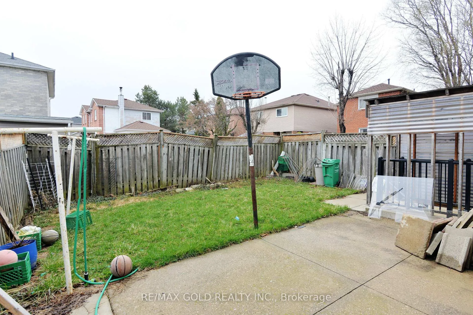 Photo 36 of 9 Ravenswood Drive, Brampton, Fletcher's Creek South — HOMEH