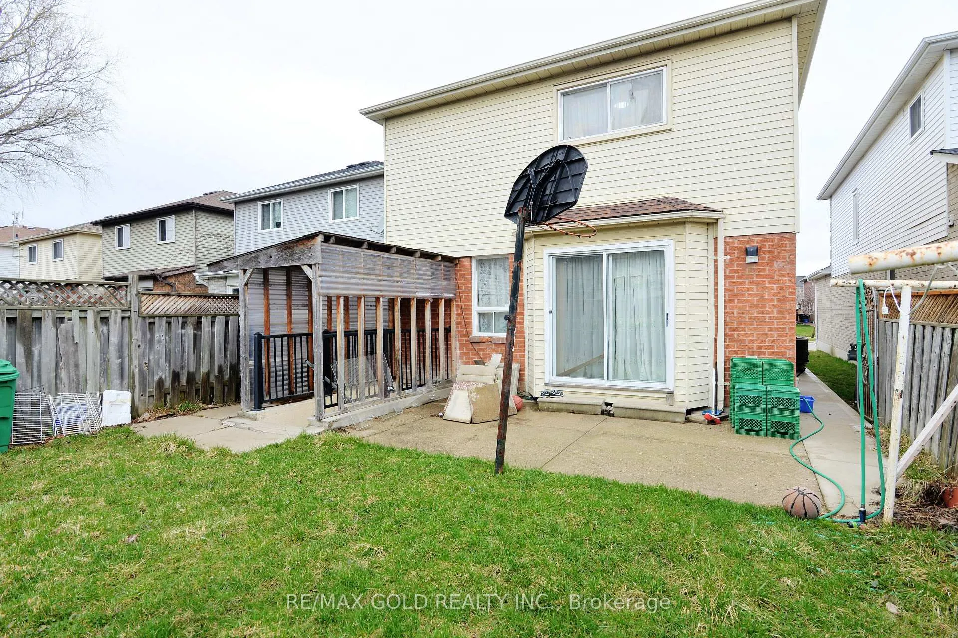 Photo 37 of 9 Ravenswood Drive, Brampton, Fletcher's Creek South — HOMEH