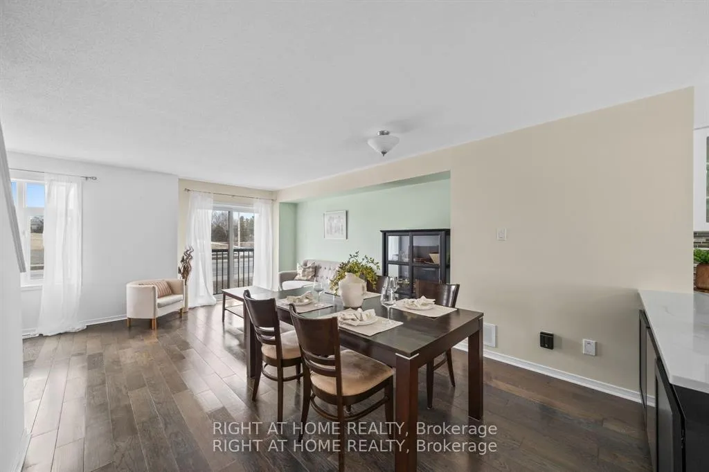 Photo 7 of 161 Camden Private, Ottawa, Barrhaven - Cedargrove/Fraserdale — HOMEH