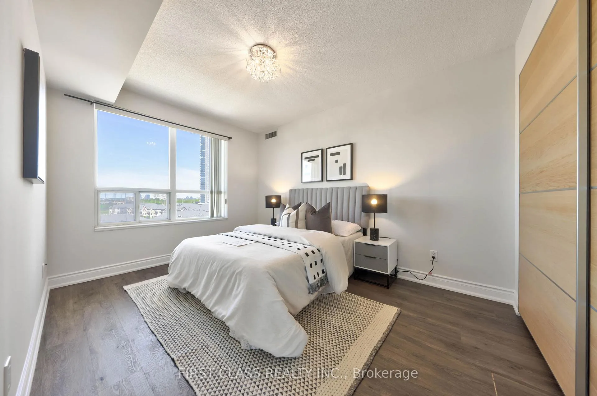 Photo 15 of Unit 916, 37 Galleria Parkway, Markham, Commerce Valley — HOMEH