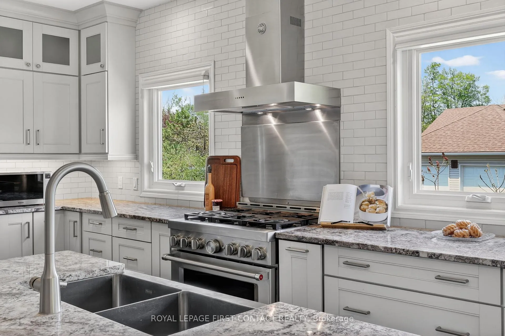 Photo 8 of 43 Boyd Crescent, Oro-Medonte, Moonstone — HOMEH
