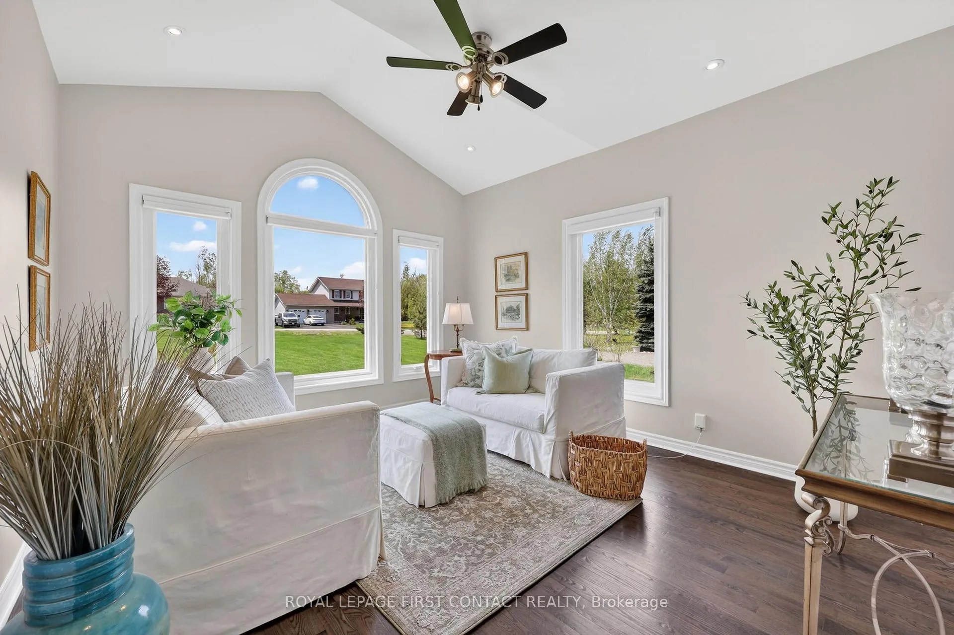 Photo 14 of 43 Boyd Crescent, Oro-Medonte, Moonstone — HOMEH