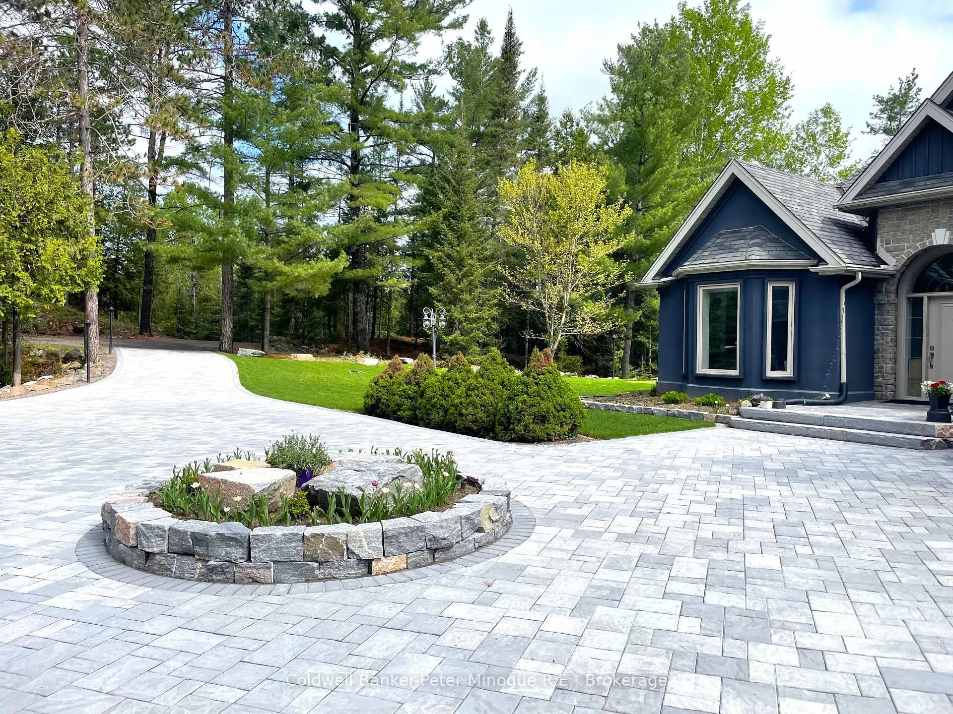 Photo 16 of 218 Bayview Road, North Bay, Birchaven — HOMEH