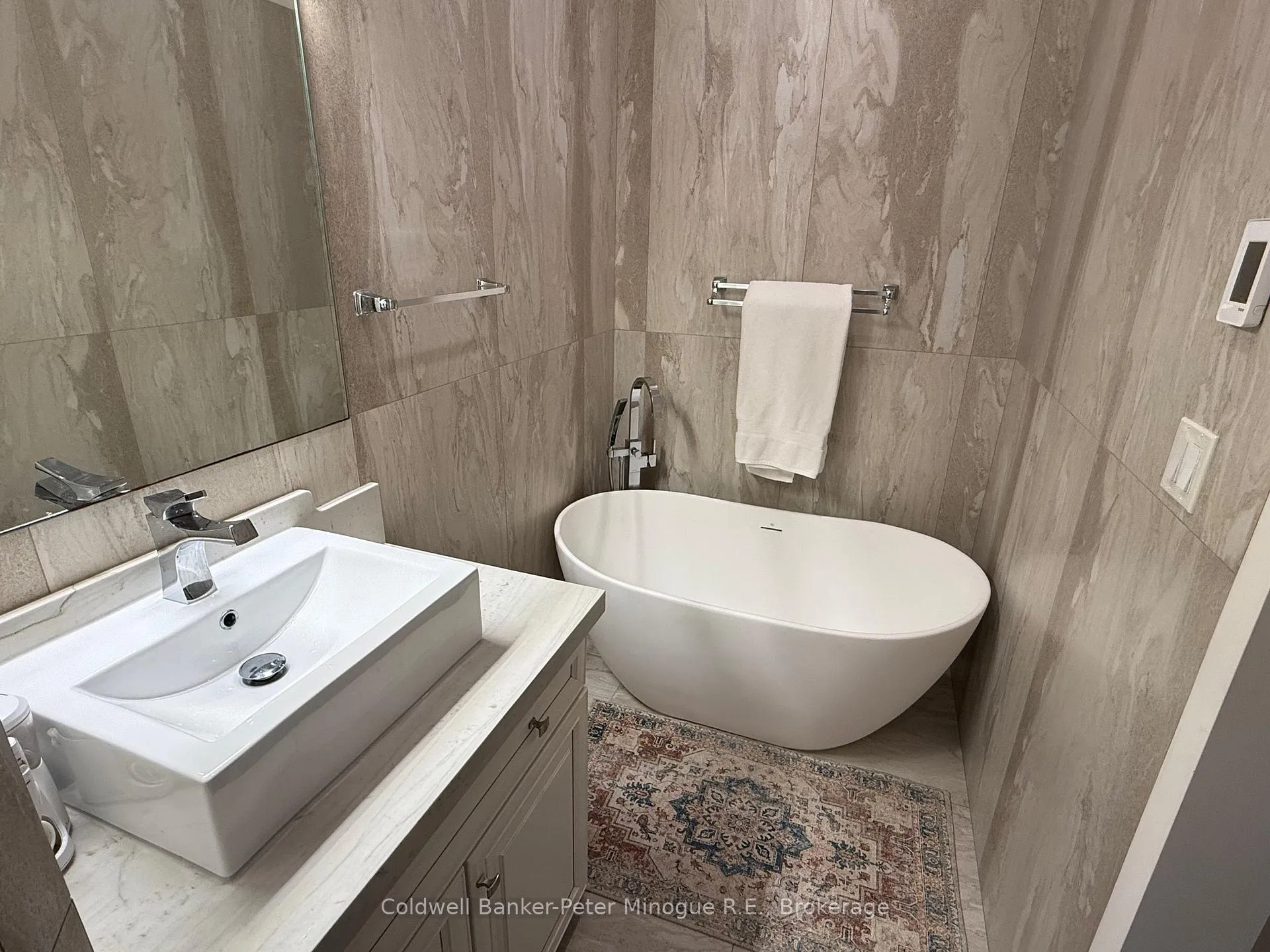Photo 29 of 218 Bayview Road, North Bay, Birchaven — HOMEH
