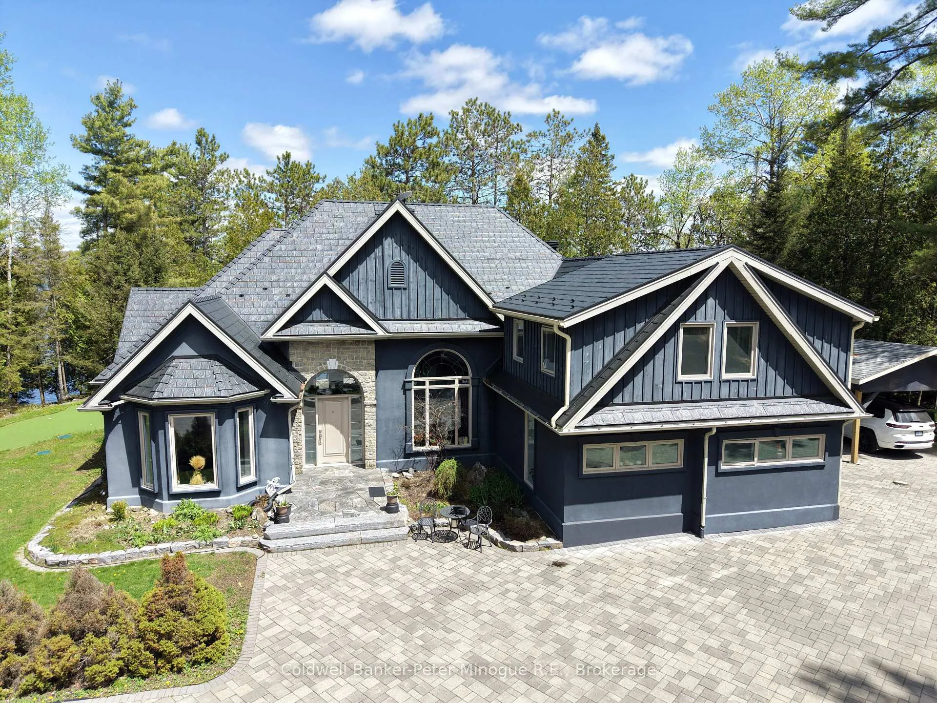 Photo 1 of 218 Bayview Road, North Bay, Birchaven — HOMEH