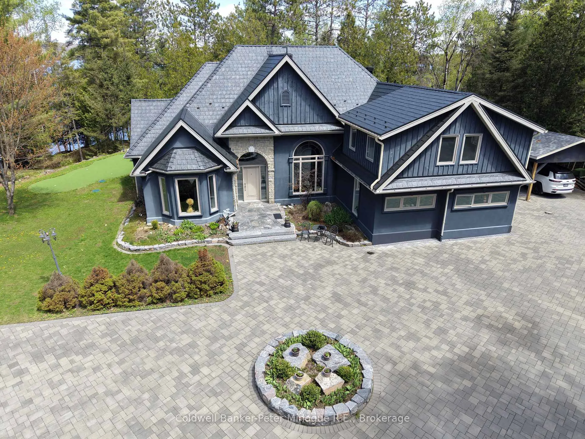 Photo 5 of 218 Bayview Road, North Bay, Birchaven — HOMEH