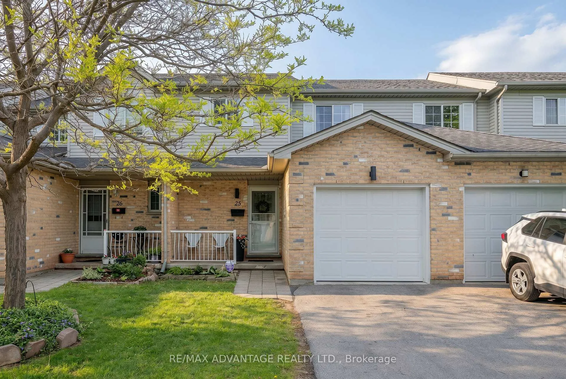 Front of Unit 25, 750 Osgoode Drive