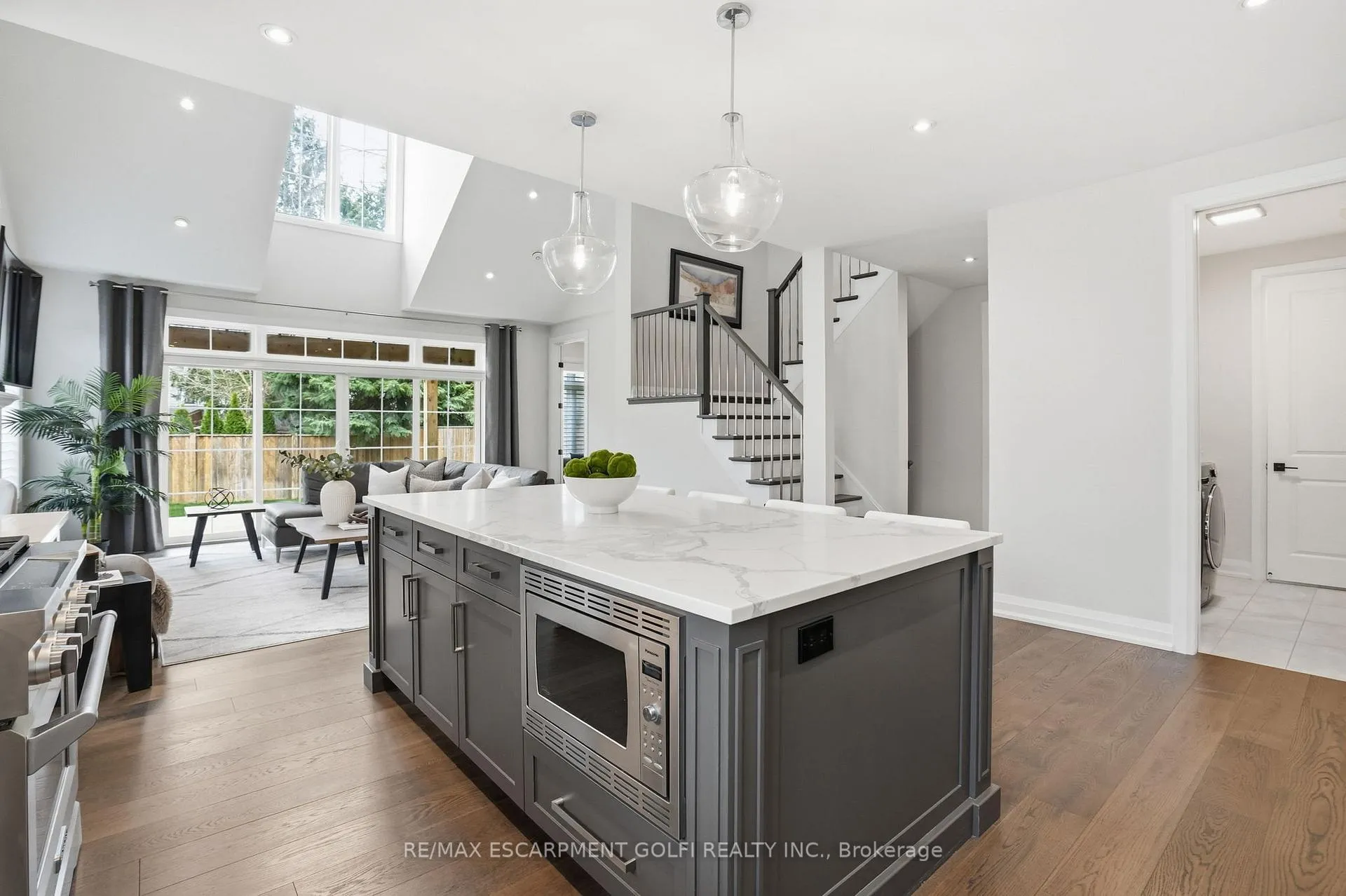 Photo 18 of Unit 10, 58 Simpson Road, St. Catharines, Lakeshore — HOMEH