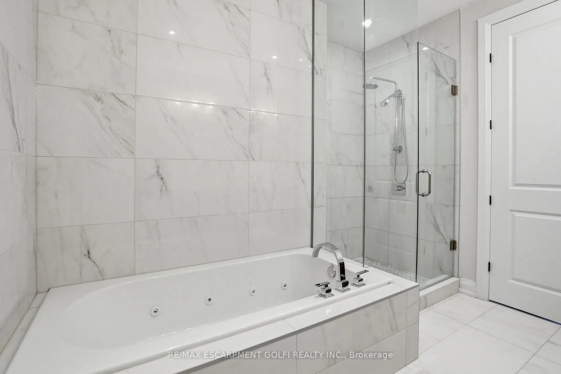 Photo 27 of Unit 10, 58 Simpson Road, St. Catharines, Lakeshore — HOMEH