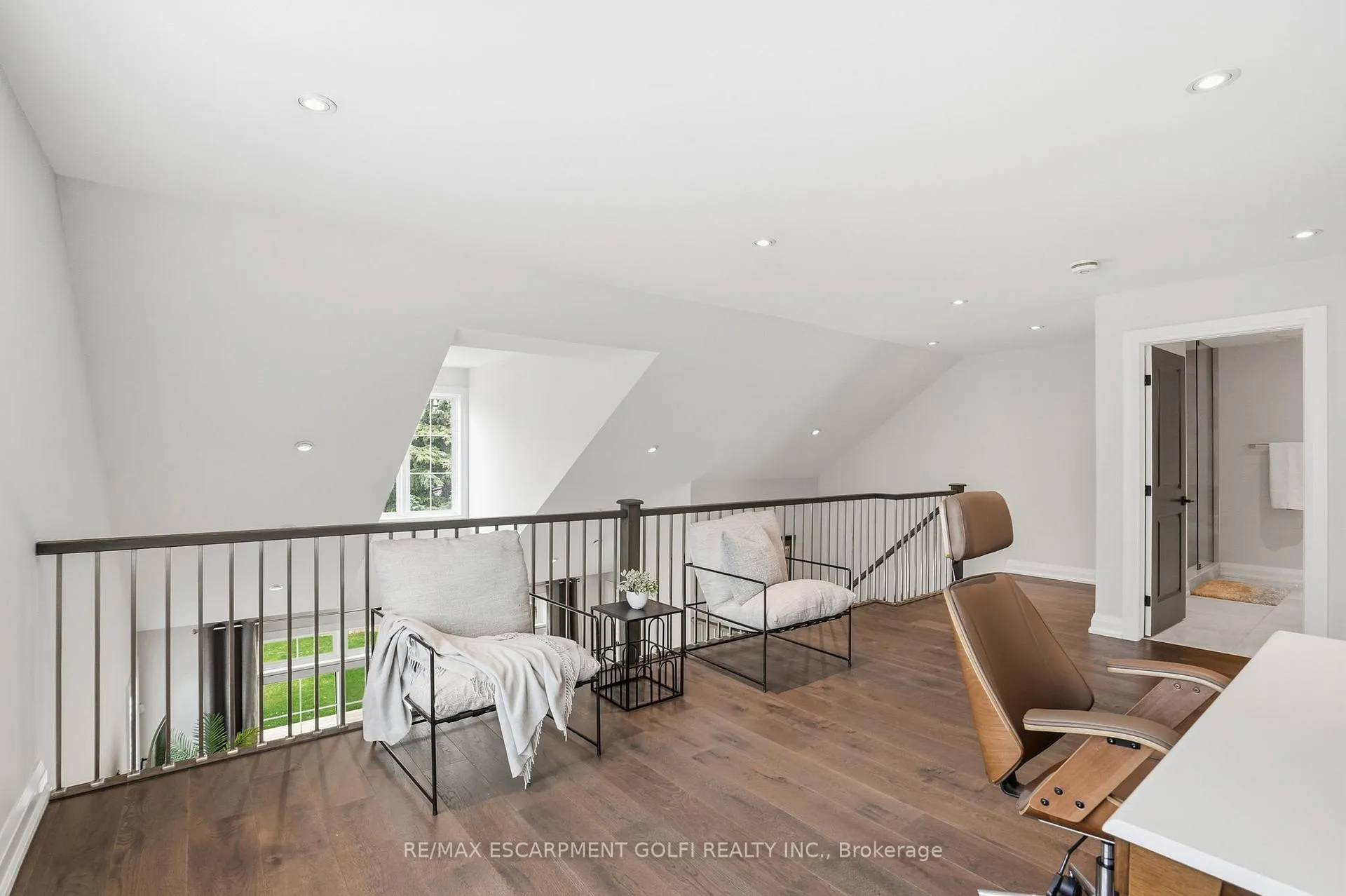 Photo 32 of Unit 10, 58 Simpson Road, St. Catharines, Lakeshore — HOMEH