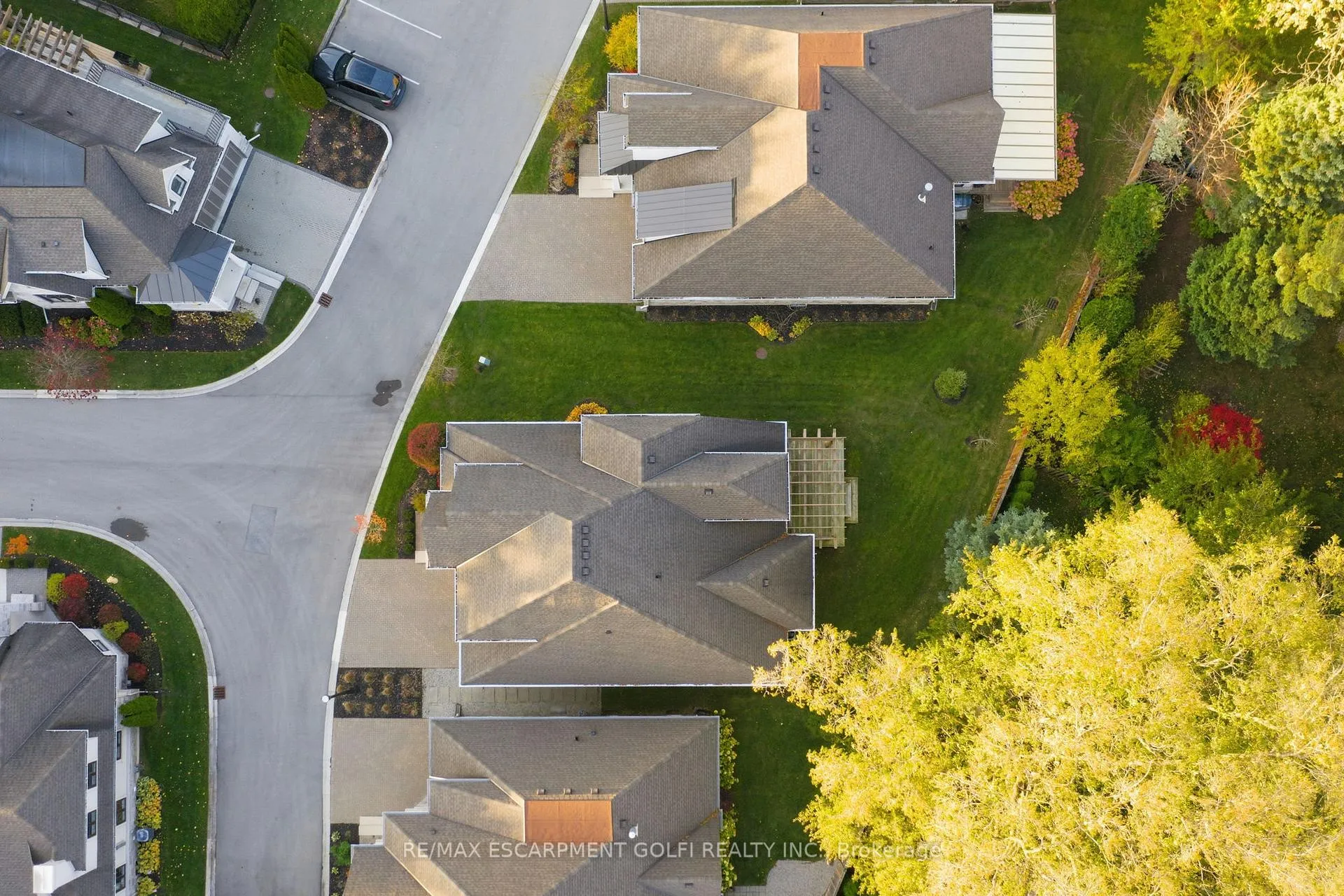 Photo 40 of Unit 10, 58 Simpson Road, St. Catharines, Lakeshore — HOMEH