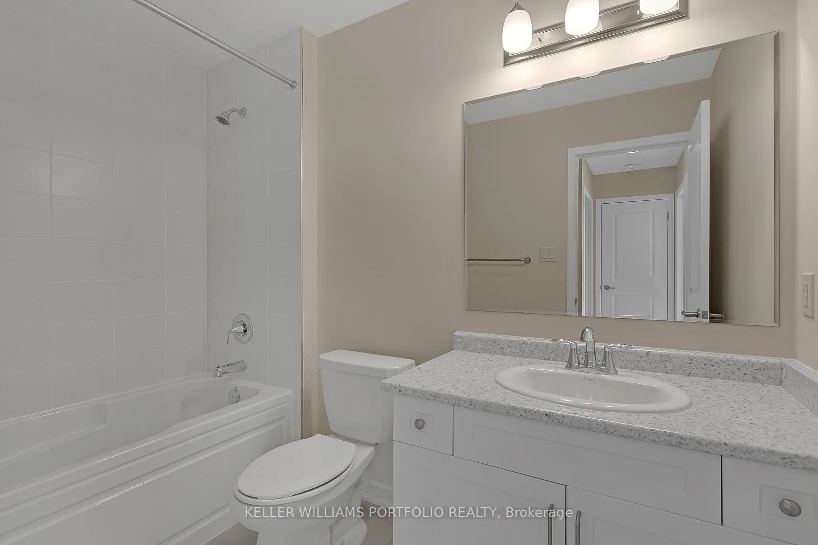 Photo 33 of 133 Christopher Road, Oakville, Glenorchy — HOMEH