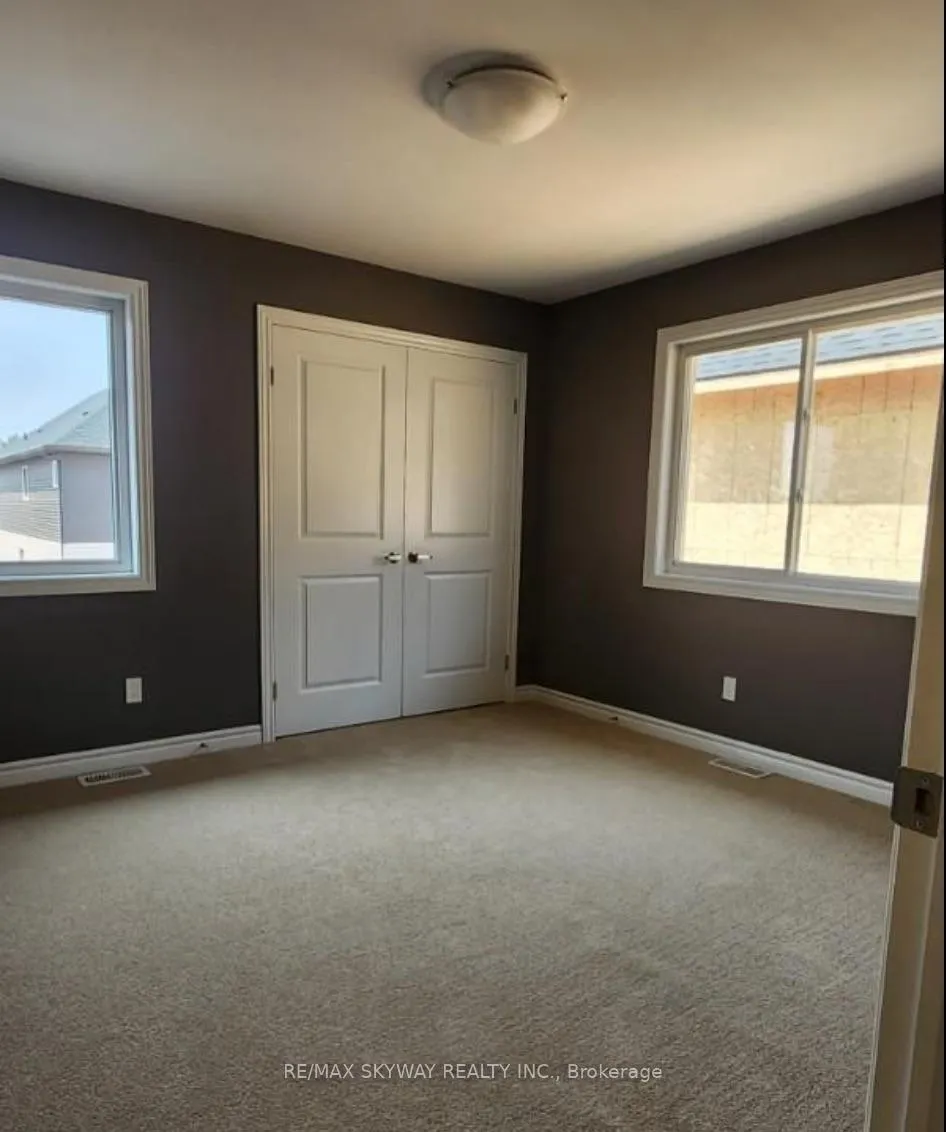 Photo 8 of 46 Bradley Avenue, Welland, Lincoln/Crowland — HOMEH
