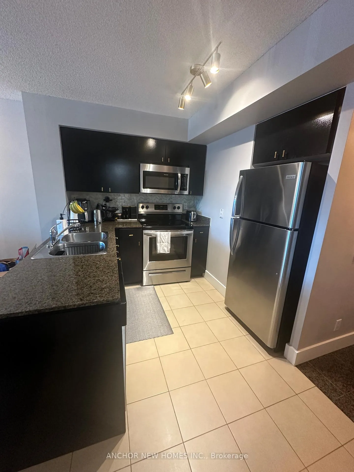 Photo 8 of Unit 701, 373 Front Street W, Toronto, Waterfront Communities — HOMEH