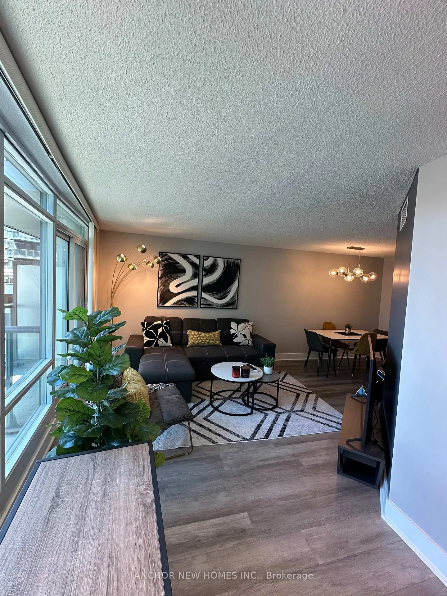 Photo 10 of Unit 701, 373 Front Street W, Toronto, Waterfront Communities — HOMEH