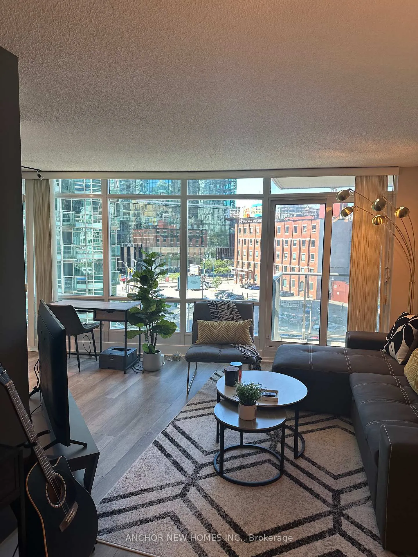 Photo 12 of Unit 701, 373 Front Street W, Toronto, Waterfront Communities — HOMEH