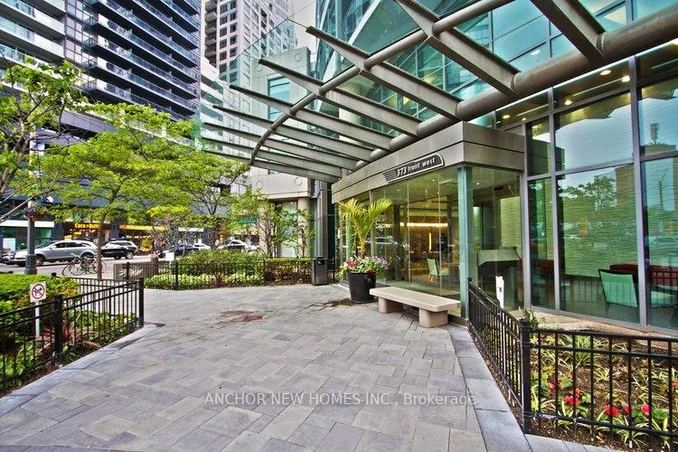 Photo 36 of Unit 701, 373 Front Street W, Toronto, Waterfront Communities — HOMEH