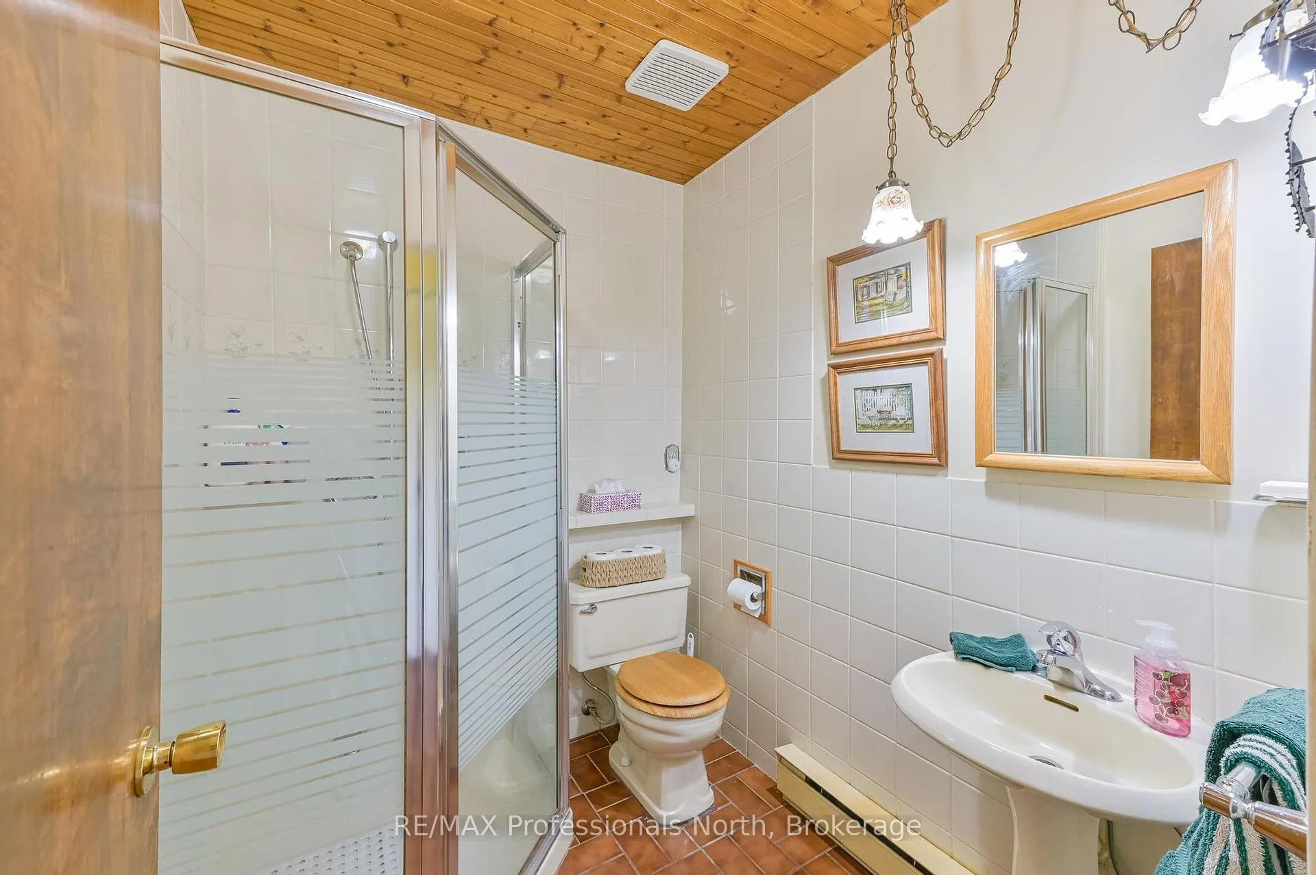 Photo 9 of 4050 County Road 121, Kawartha Lakes, Kinmount — HOMEH