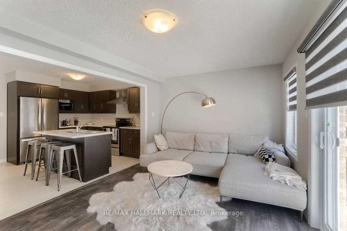Photo 3 of 75 John Brabson Crescent, Guelph, Kortright East — HOMEH