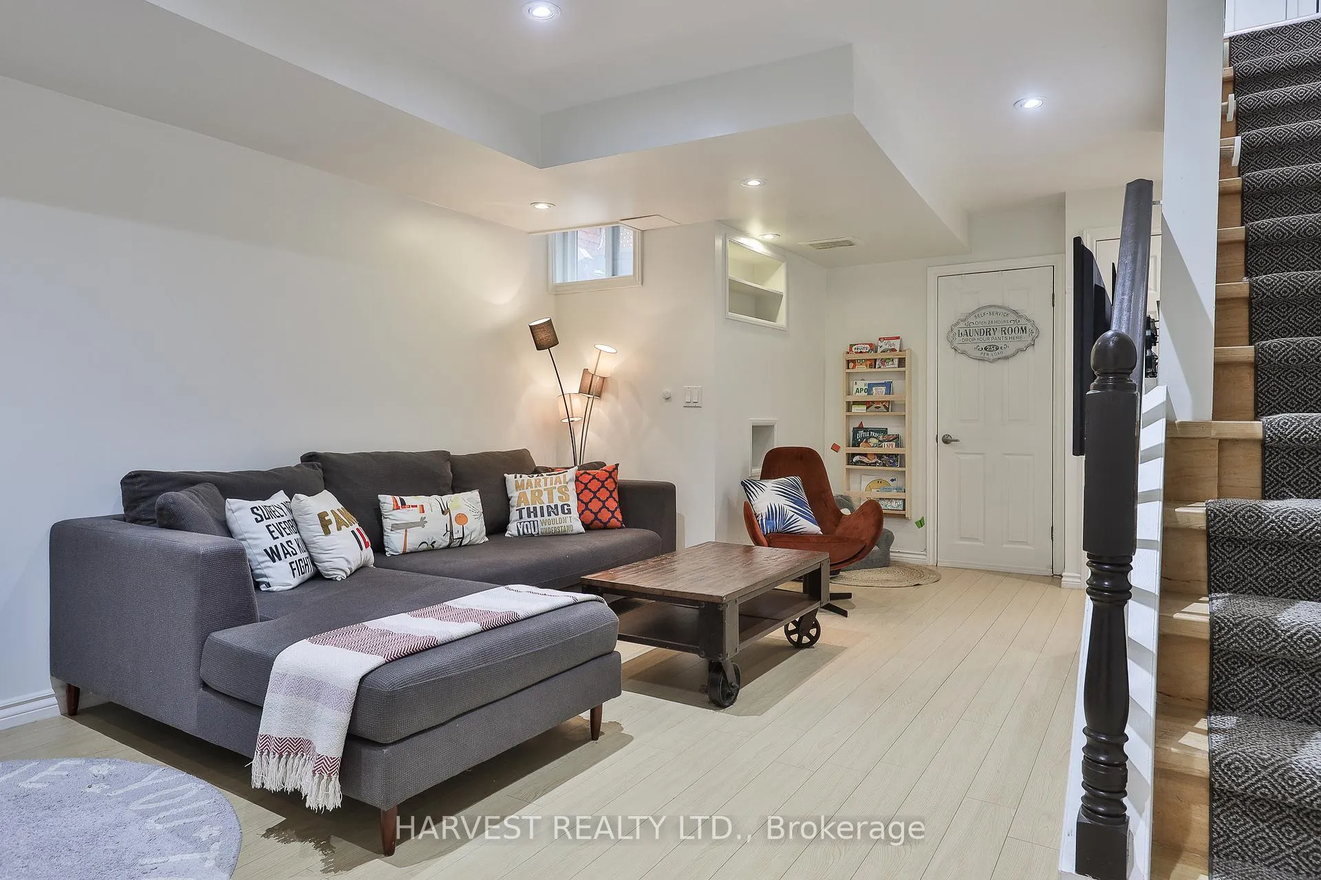 Photo 34 of 109 Helendale Avenue, Toronto, Yonge-Eglinton — HOMEH