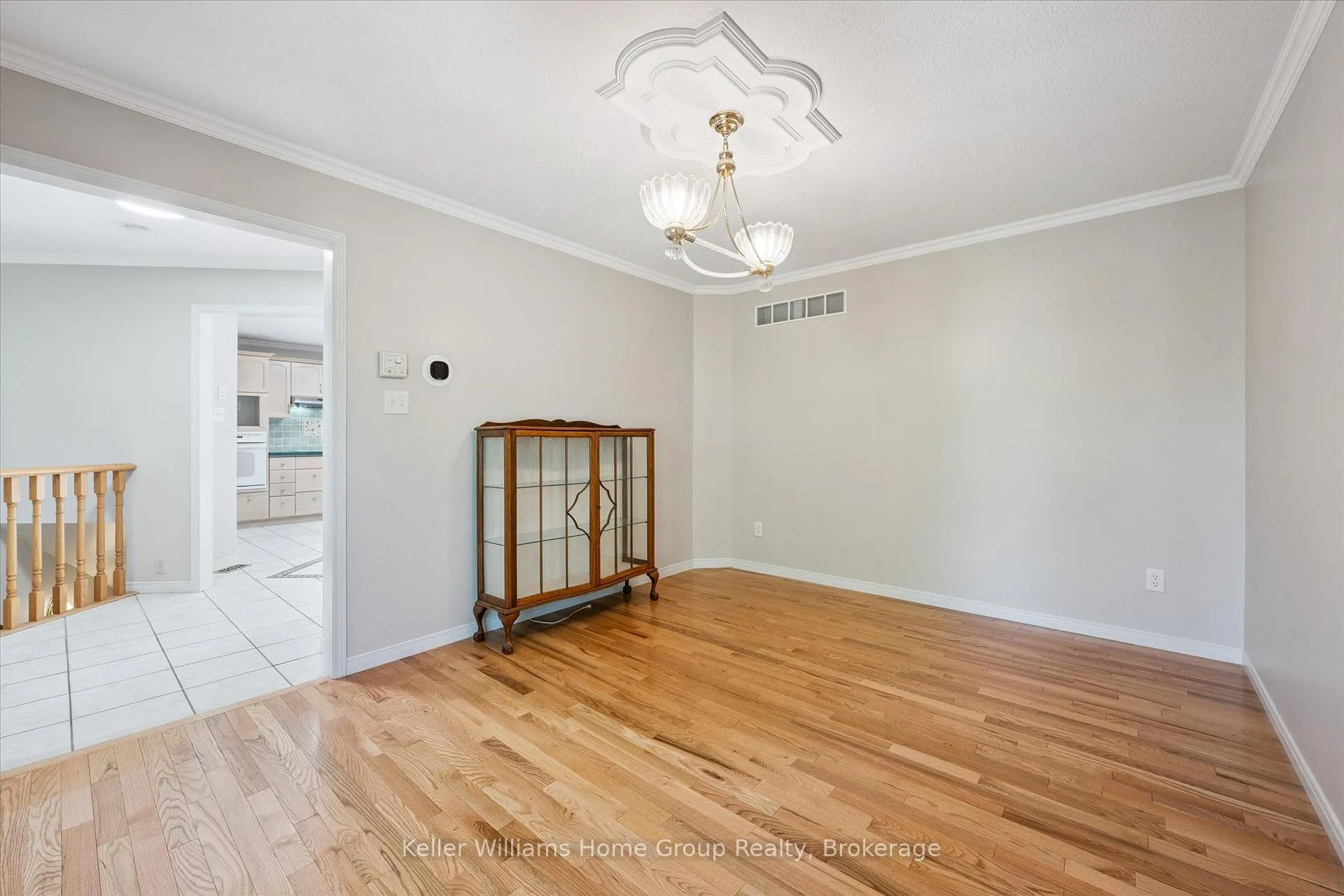 Photo 19 of 40 Gibbs Crescent, Guelph, Clairfields/Hanlon Business Park — HOMEH