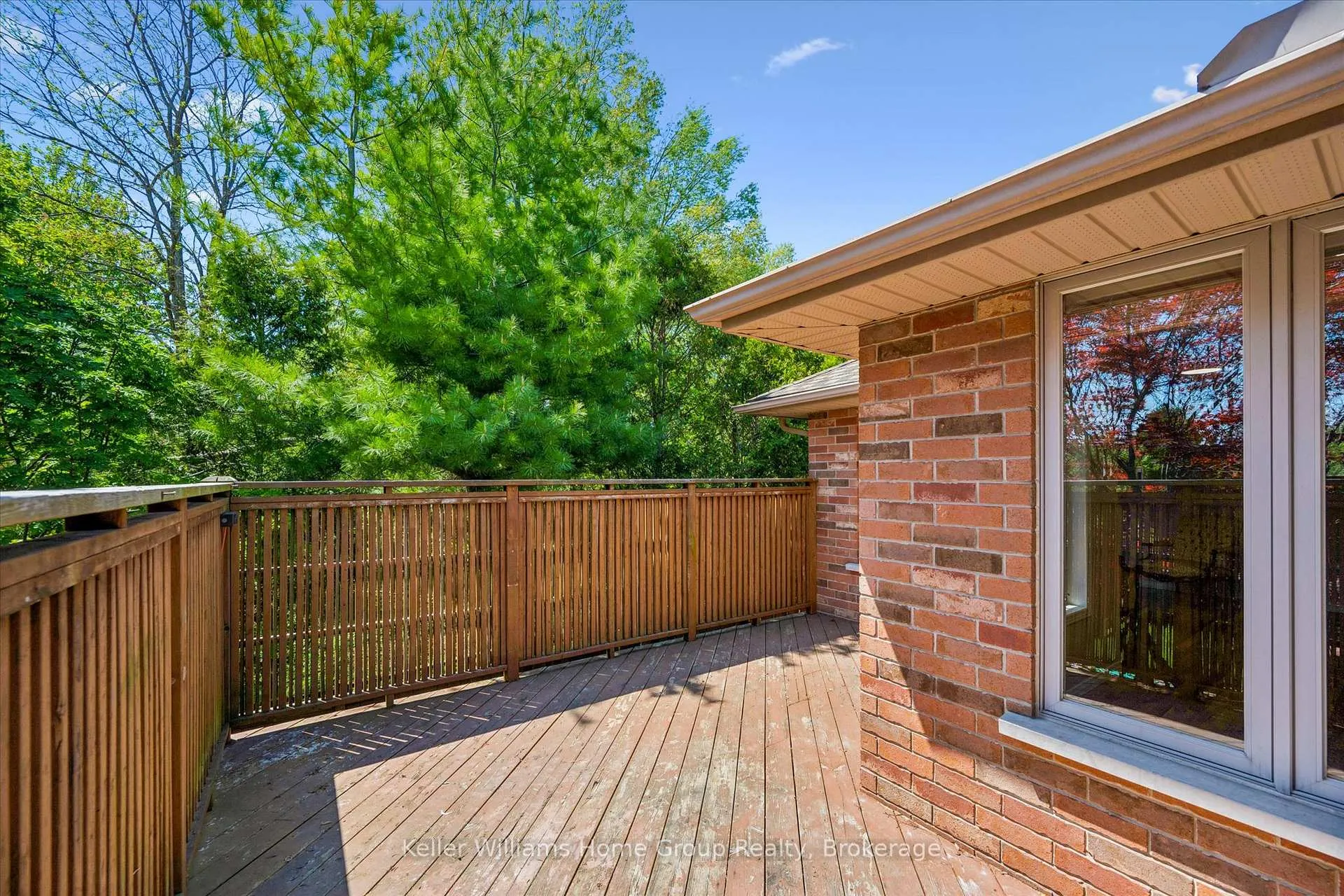 Photo 45 of 40 Gibbs Crescent, Guelph, Clairfields/Hanlon Business Park — HOMEH