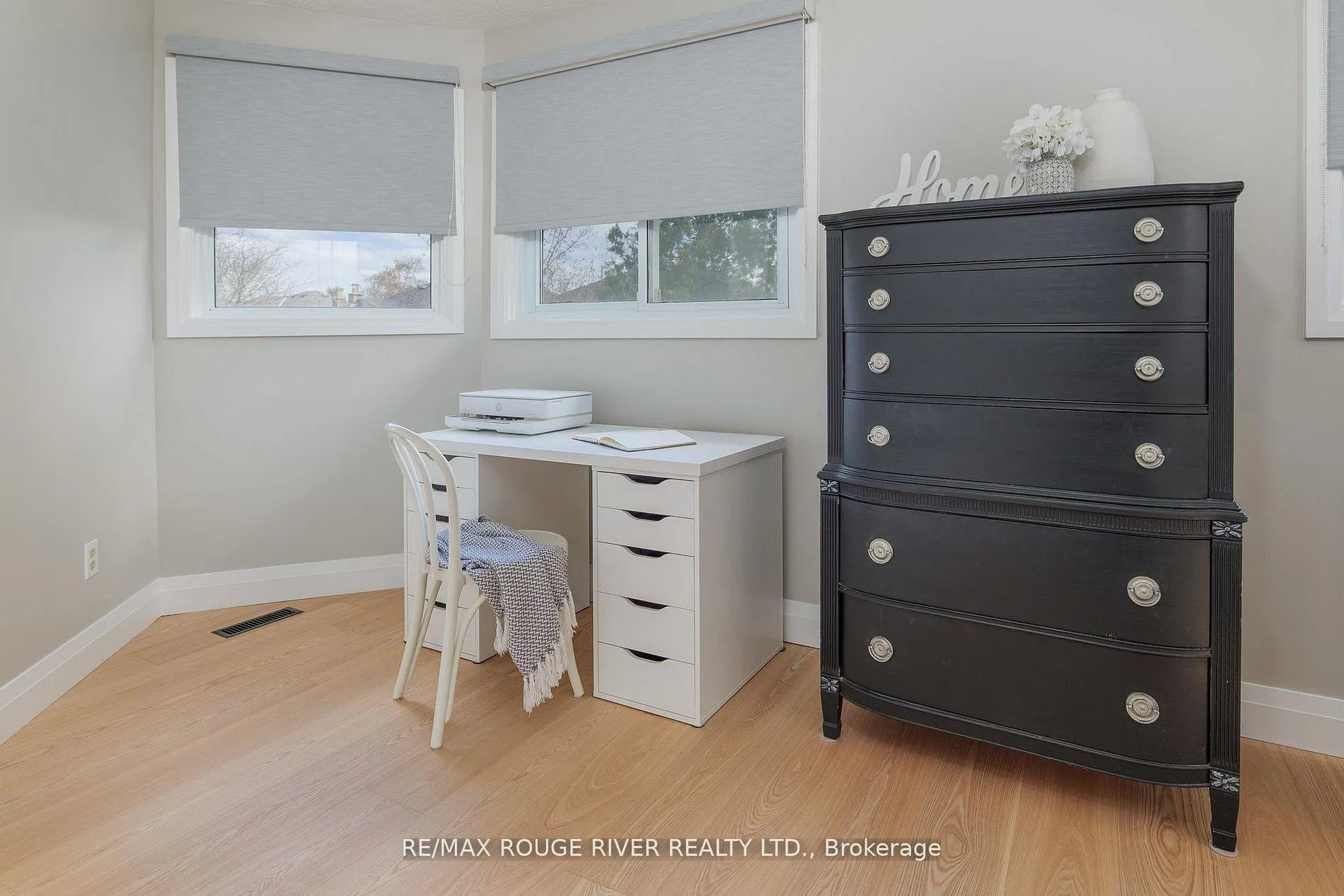 Photo 23 of 1819 Post Drive, Pickering, Amberlea — HOMEH