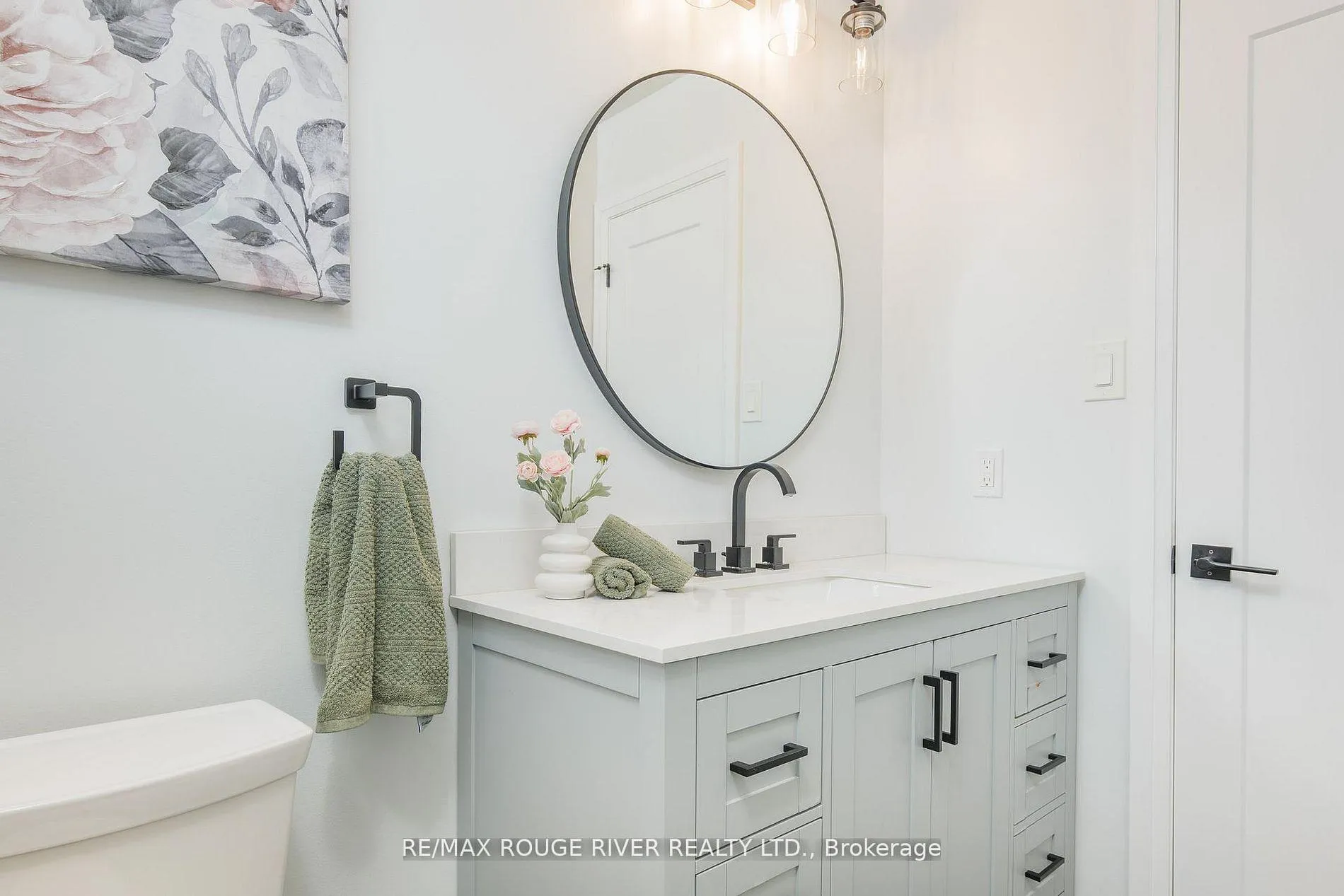 Photo 32 of 1819 Post Drive, Pickering, Amberlea — HOMEH